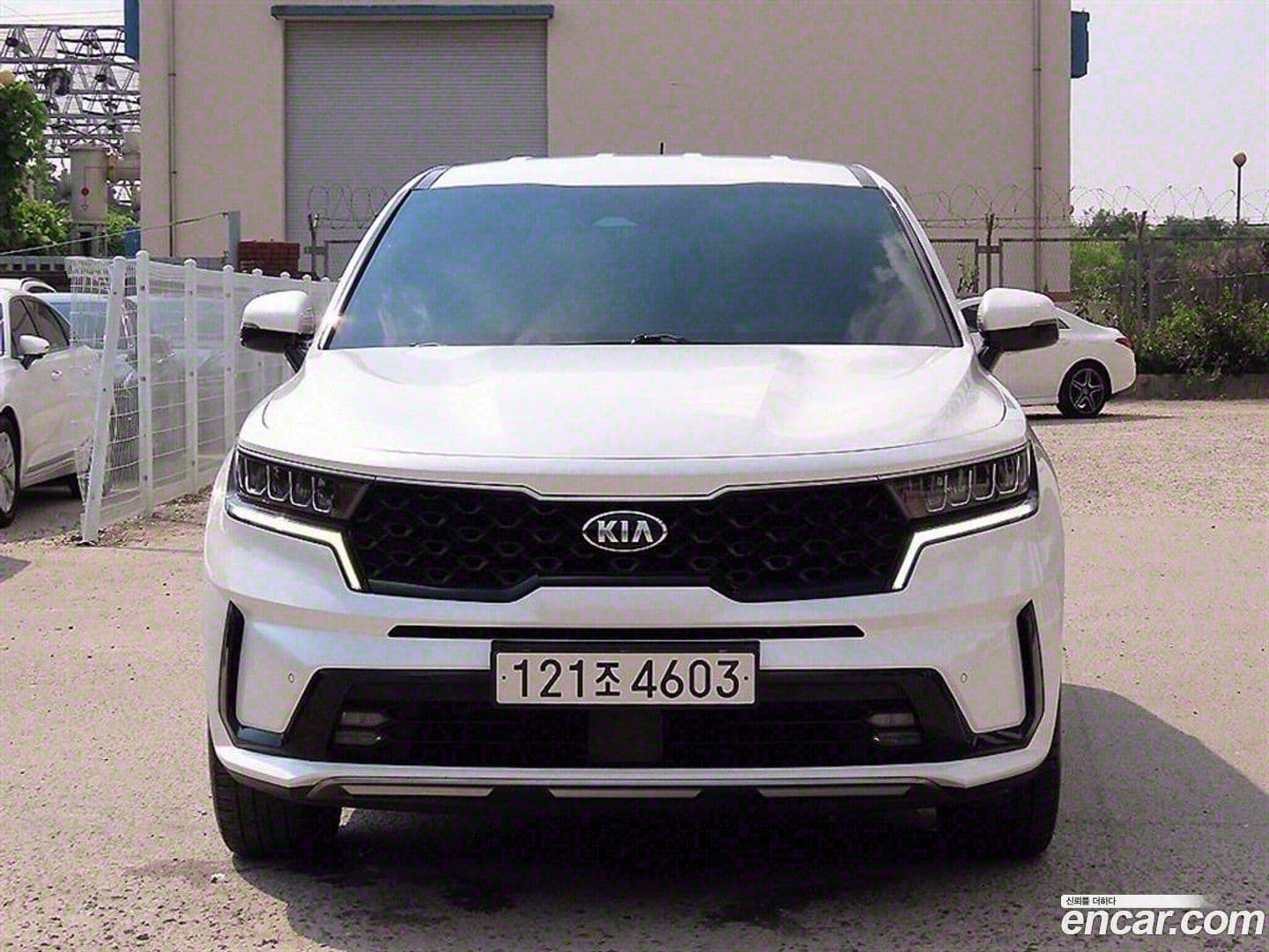 Main__Slider__Photo:Sorento Kia 2020.6-0