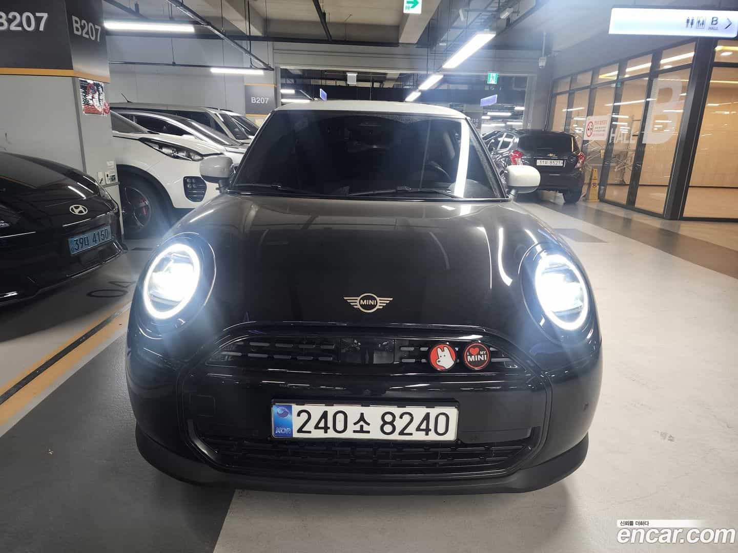 Cooper Mini 2024.11-OUTER-001