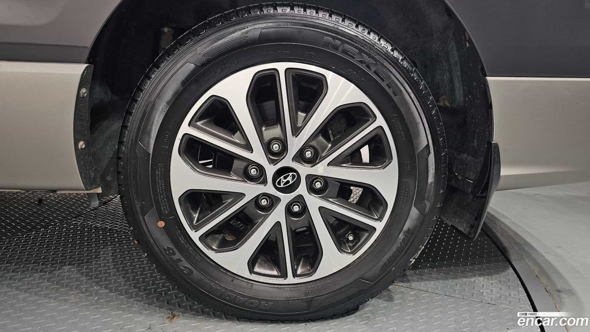 Starex Hyundai 2020.8-OUTER-005