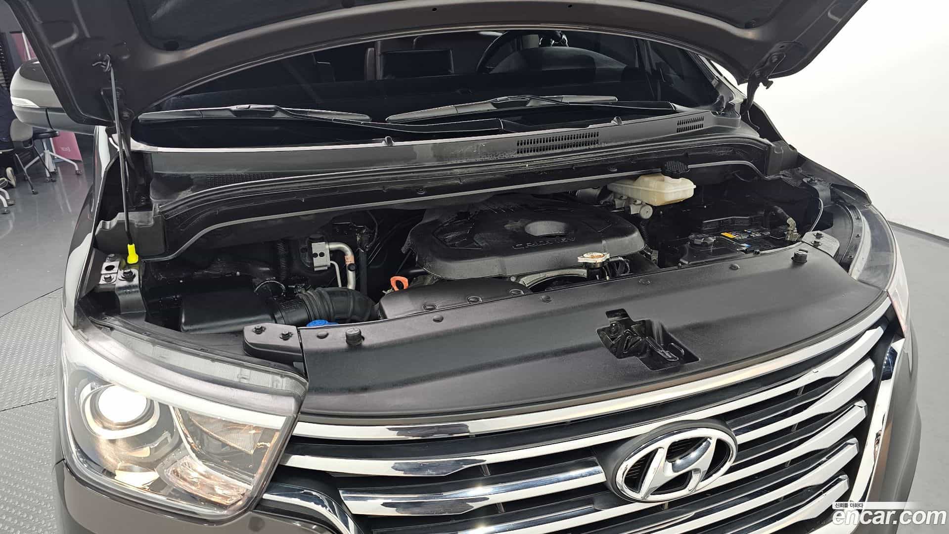 Starex Hyundai 2020.8-INNER-006