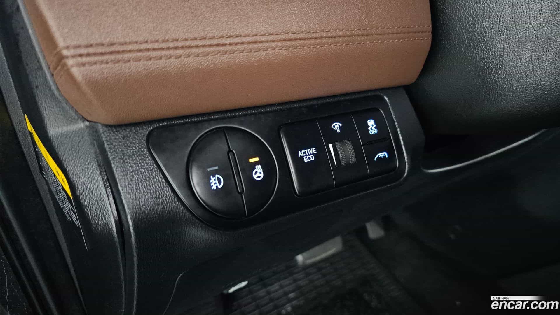 Starex Hyundai 2020.8-OPTION-022