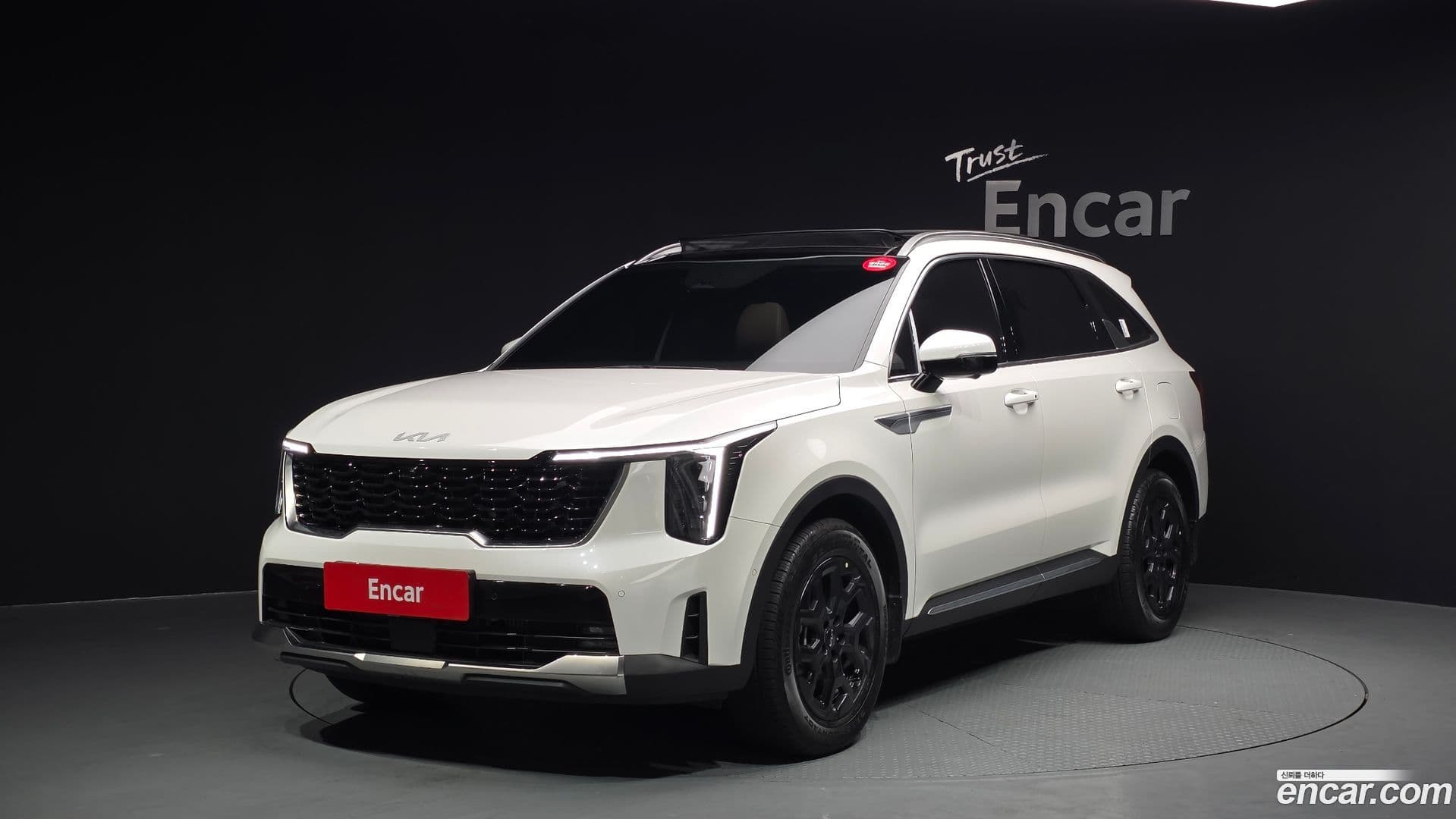 Main__Slider__Photo:Sorento Kia 2024.1-0