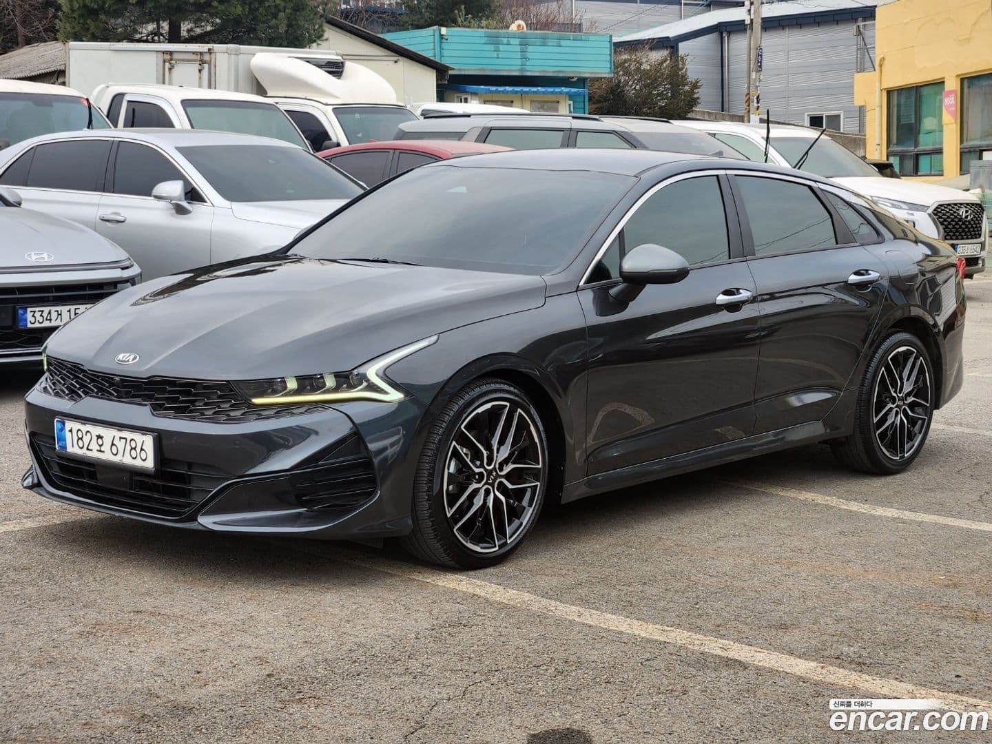 Main__Slider__Photo:K5 Kia 2021.1-0
