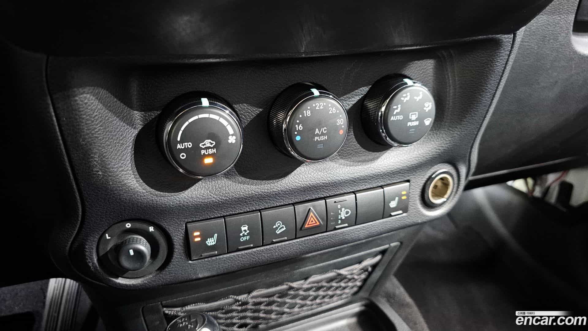 Wrangler Jeep 2017.5-OPTION-020
