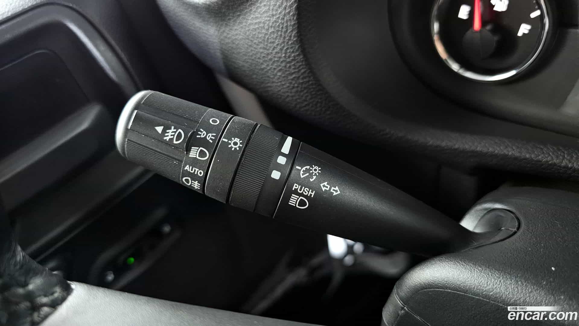 Wrangler Jeep 2017.5-OPTION-022