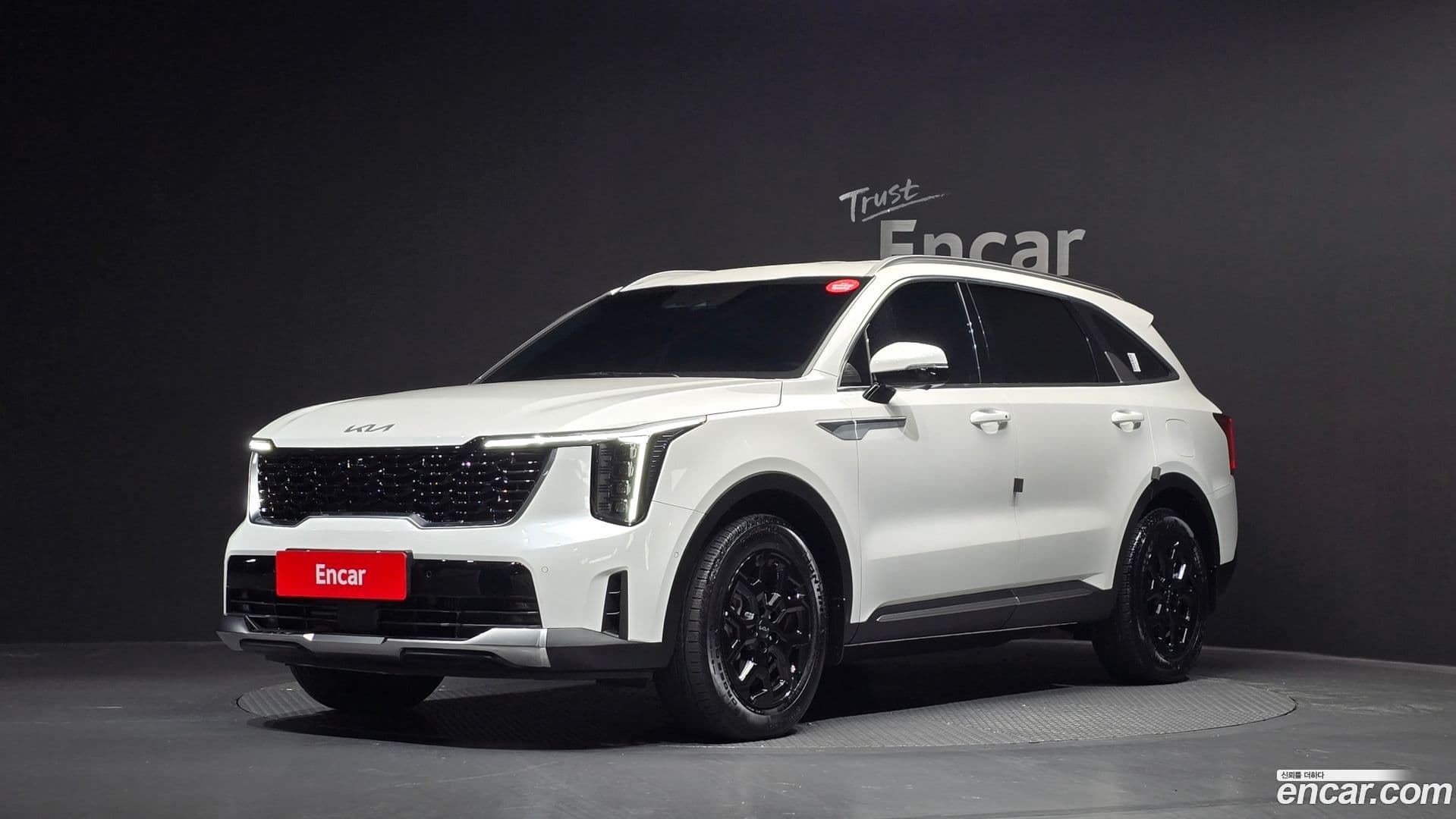 Main__Slider__Photo:Sorento Kia 2024.10-0