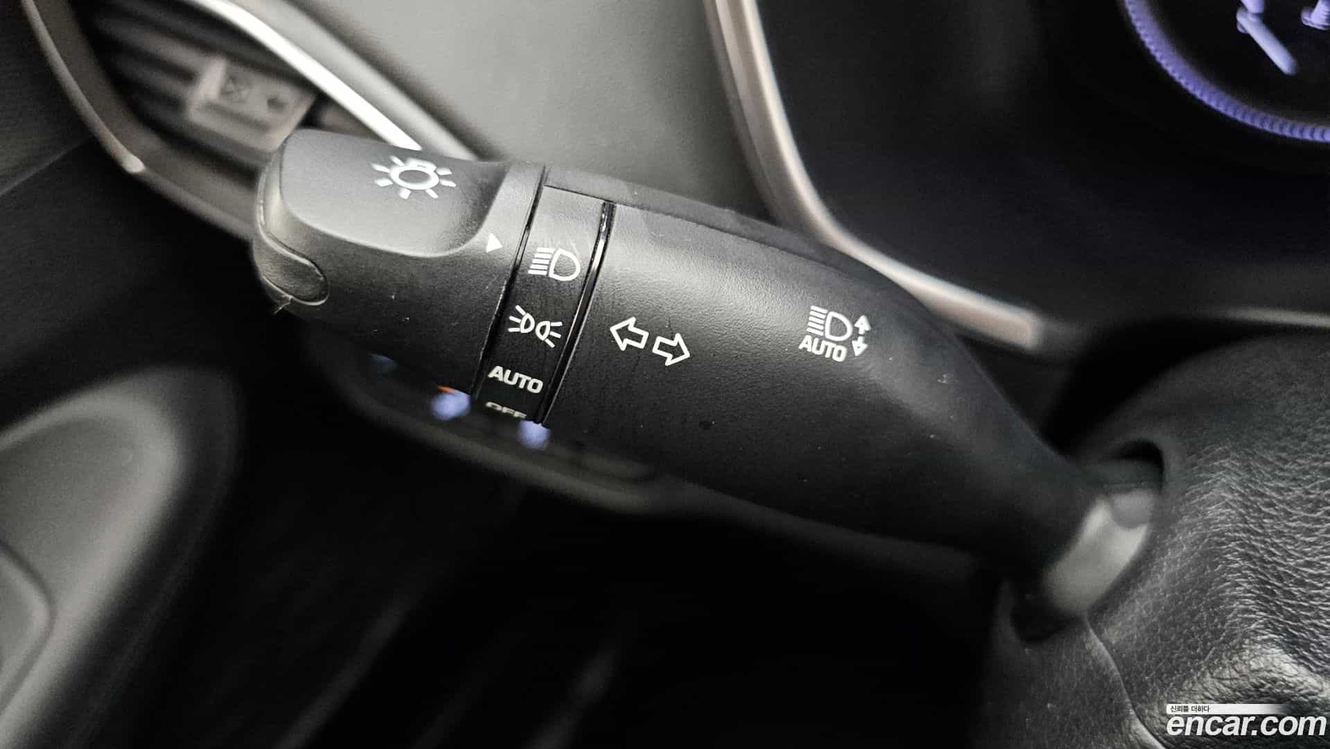 Santafe Hyundai 2019.1-OPTION-022