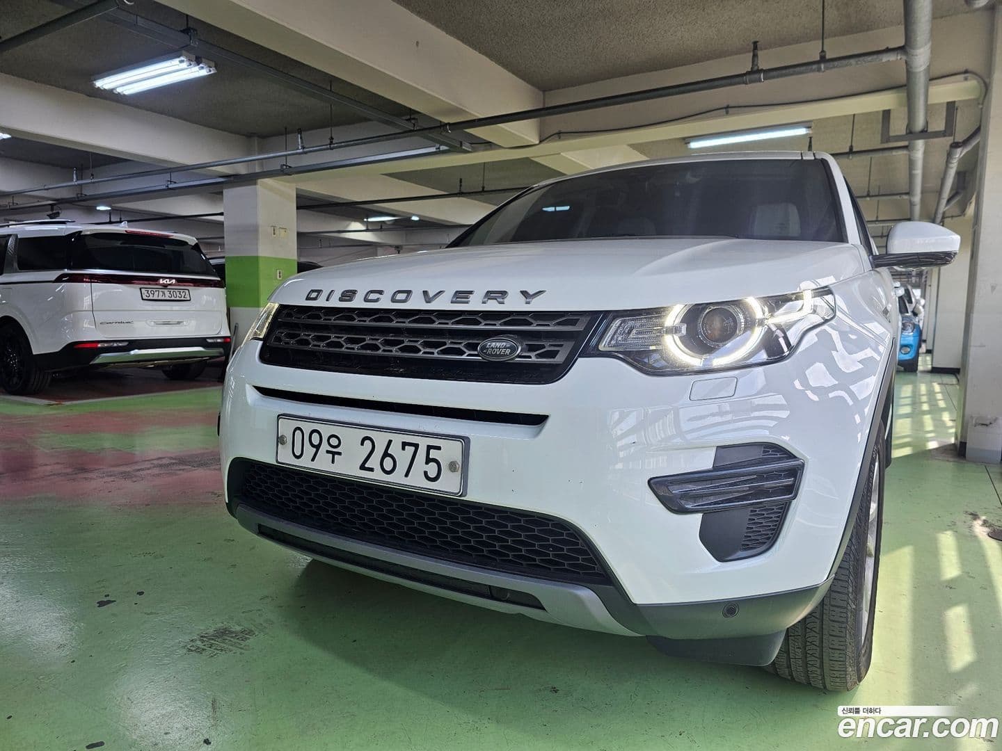 Main__Slider__Photo:Discovery Sport Land Rover 2017.2-0