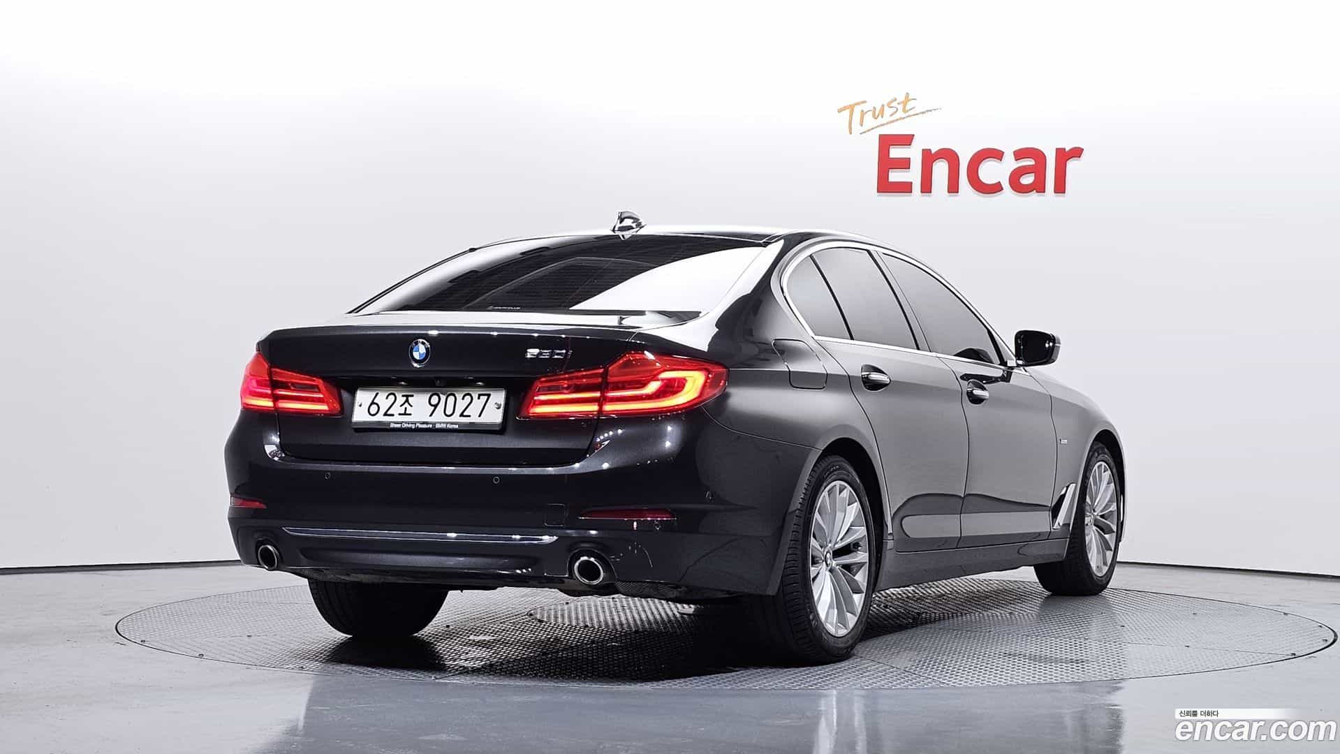 5-Series BMW 2018.5-OUTER-002