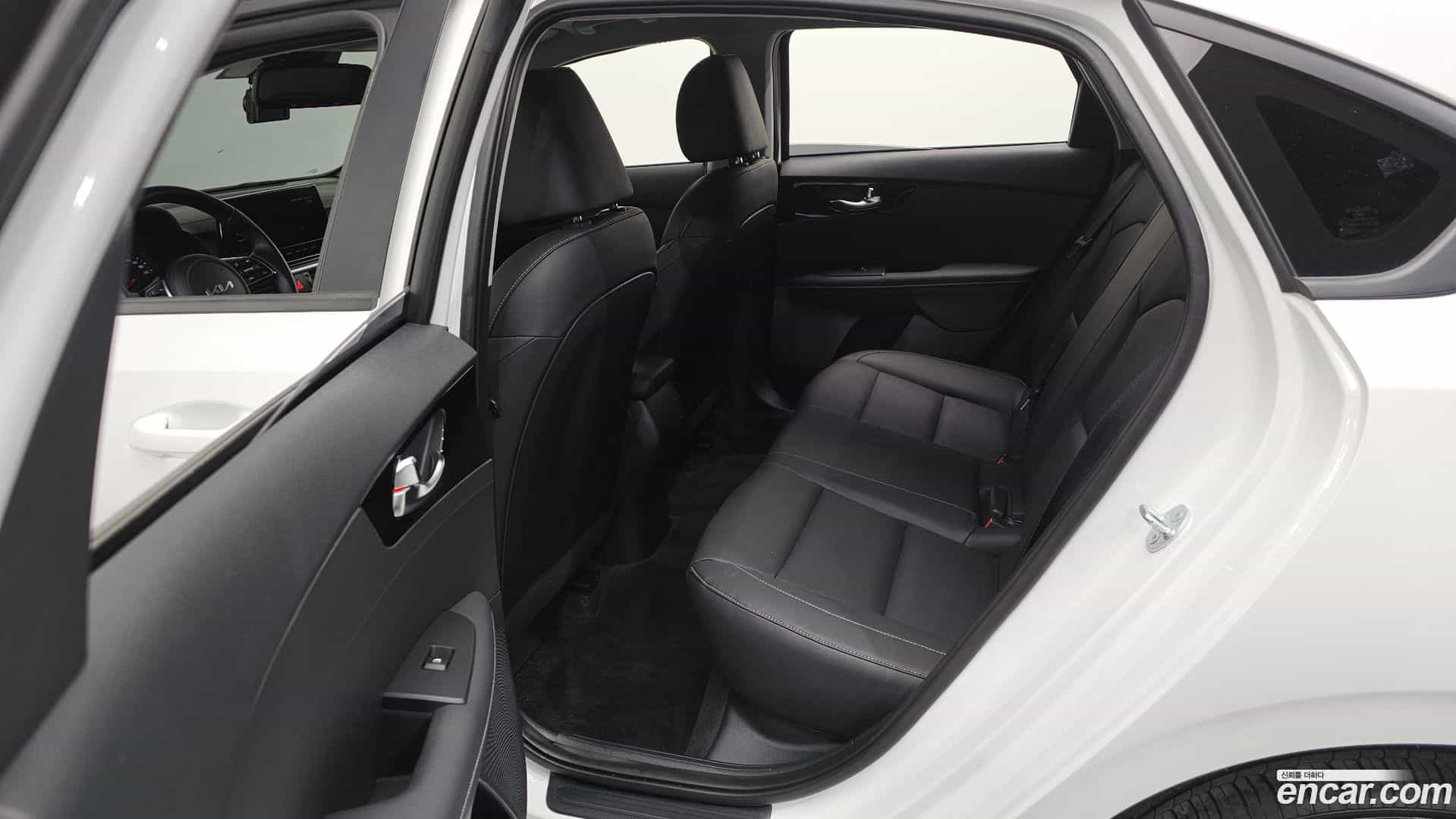 K3 Kia 2024.3-OPTION-015
