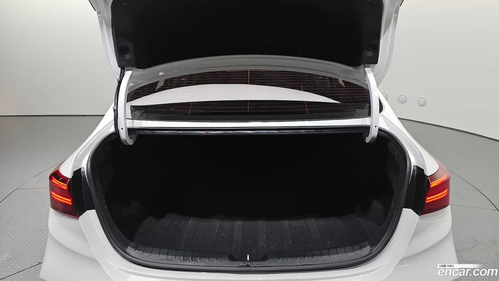K3 Kia 2024.3-OPTION-024