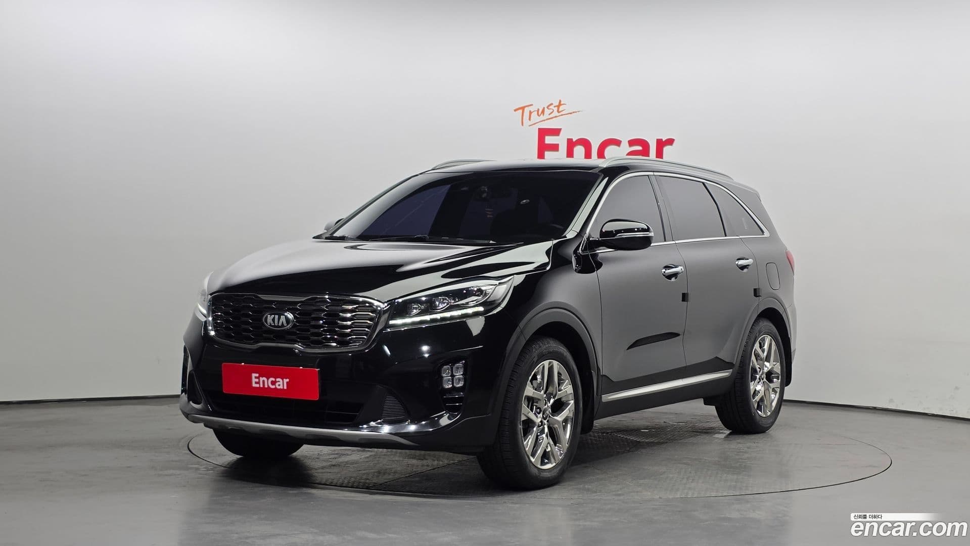 Main__Slider__Photo:Sorento Kia 2019.2-0