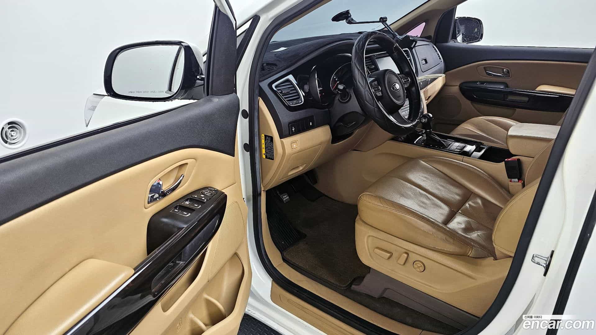 Canival Kia 2015.10-INNER-010