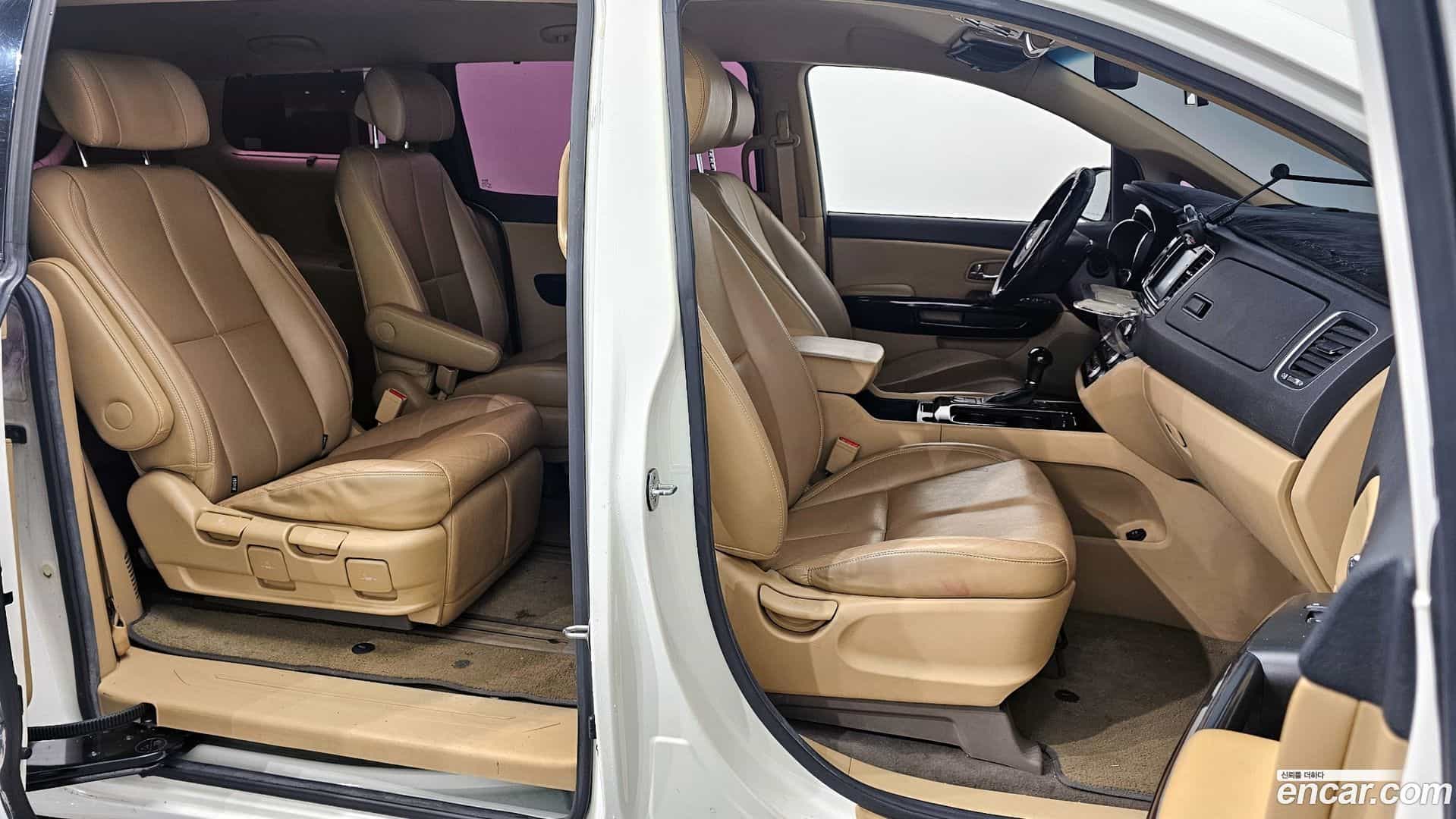Canival Kia 2015.10-OPTION-015