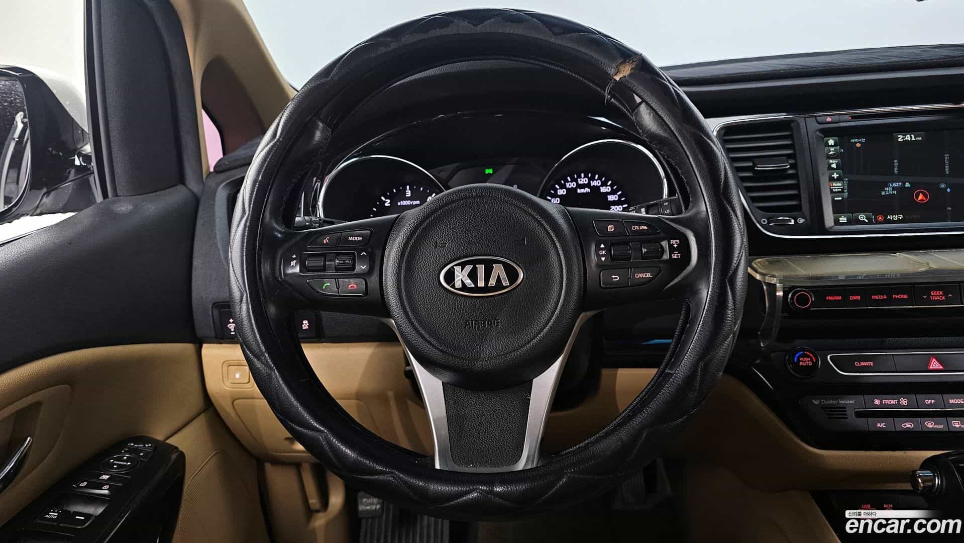 Canival Kia 2015.10-OPTION-016