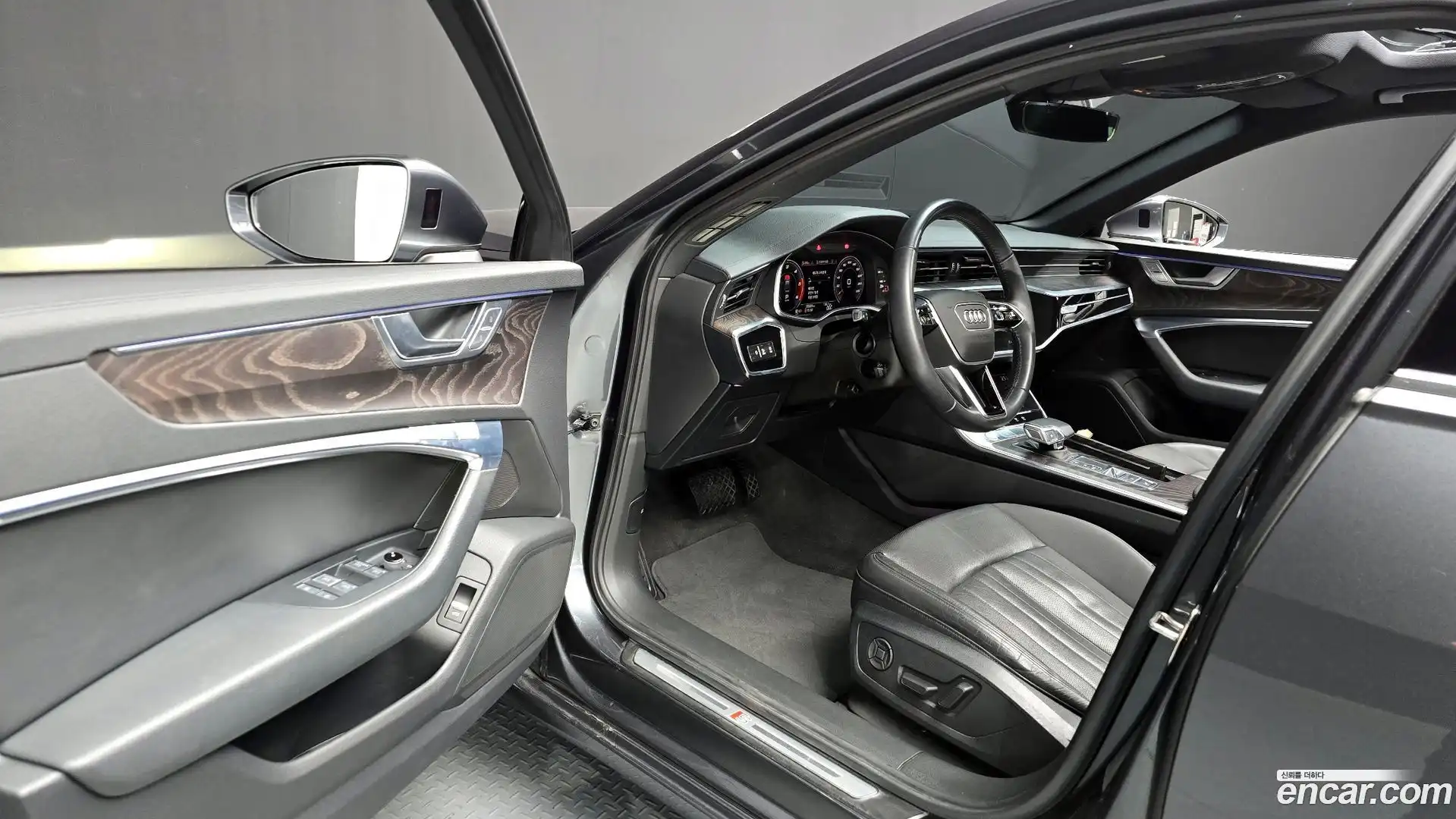 A6 Audi 2020.11-OPTION-015