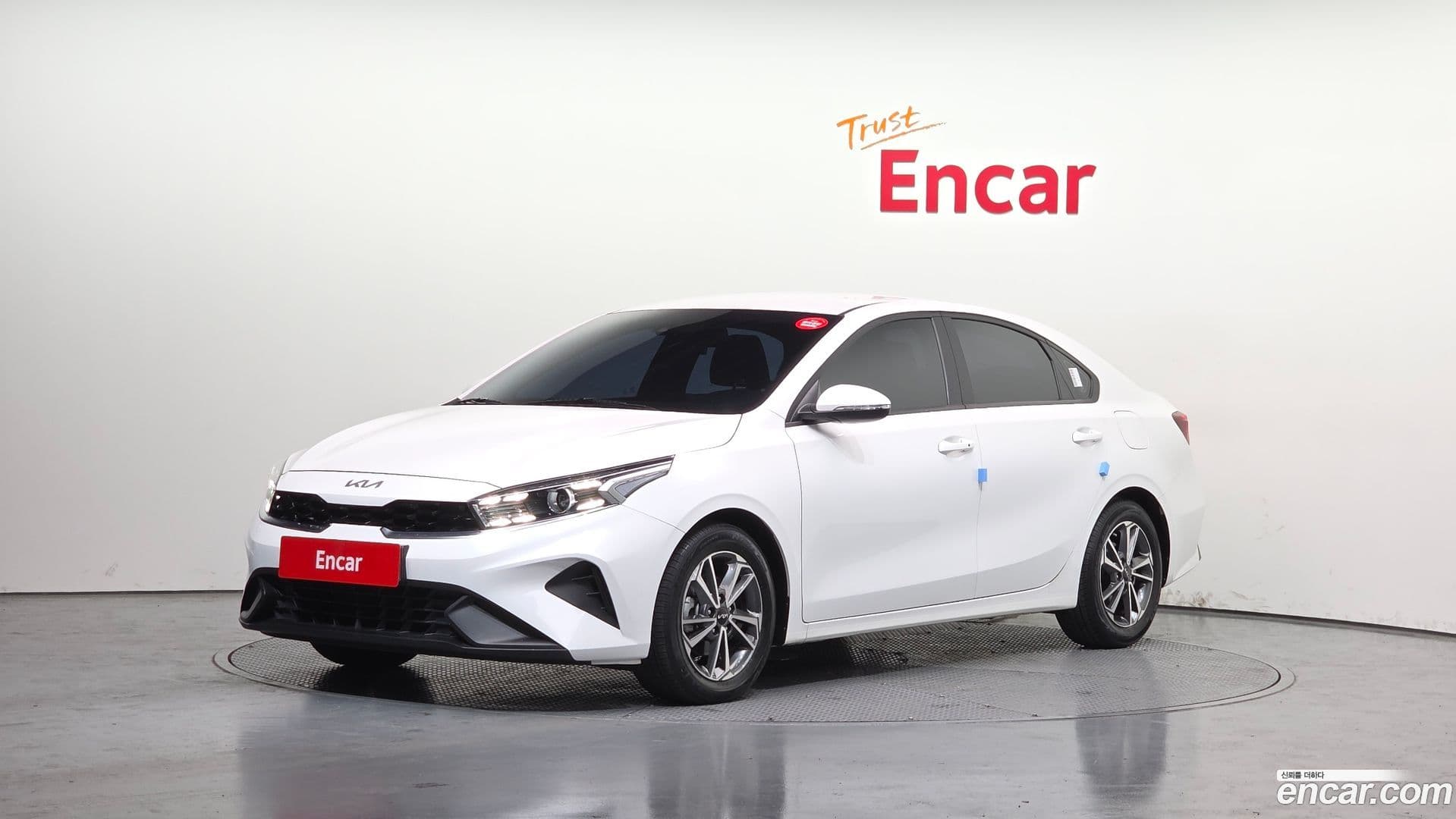 Main__Slider__Photo:K3 Kia 2023.9-0