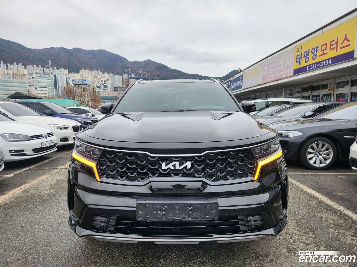 Main__Slider__Photo:Sorento Kia 2022.0-0