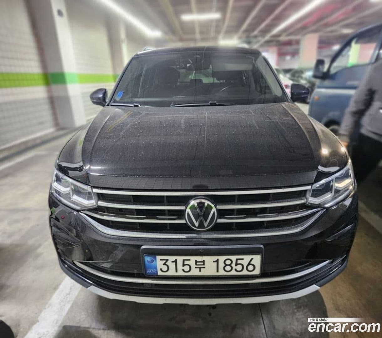 Main__Slider__Photo:Tiguan Volkswagen 2021.8-0