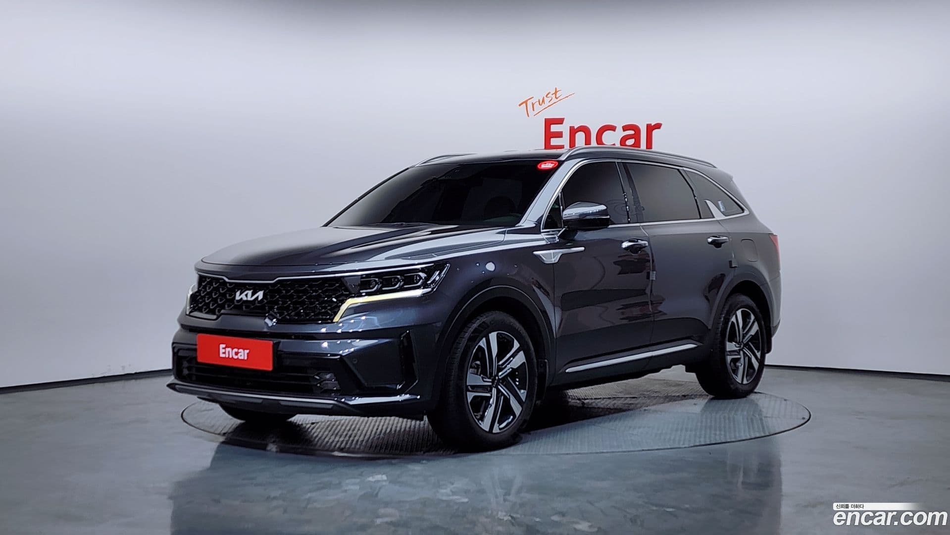 Main__Slider__Photo:Sorento Kia 2022.1-0