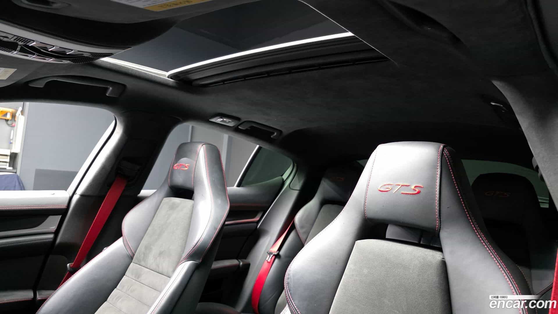 Panamera Porsche 2012.8-OPTION-021