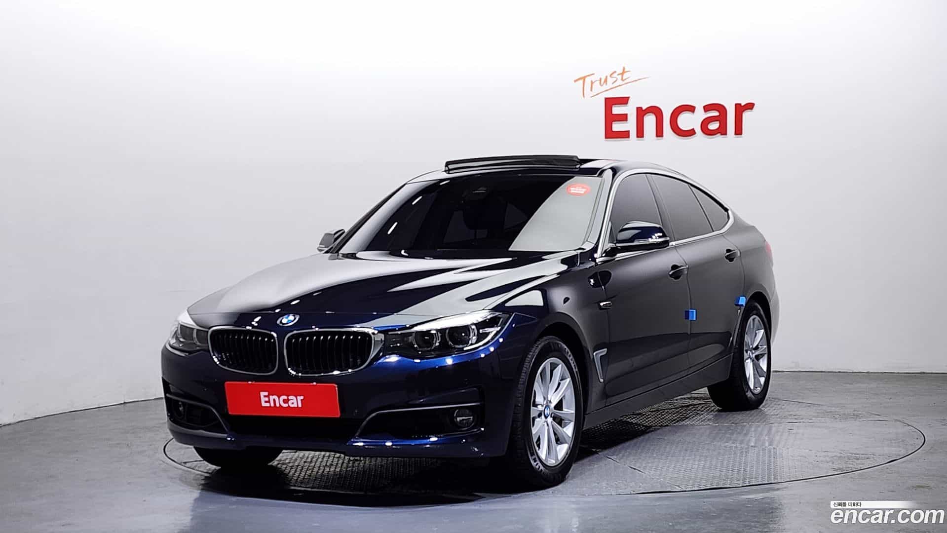 Gran Turismo BMW 2020.1-OUTER-001