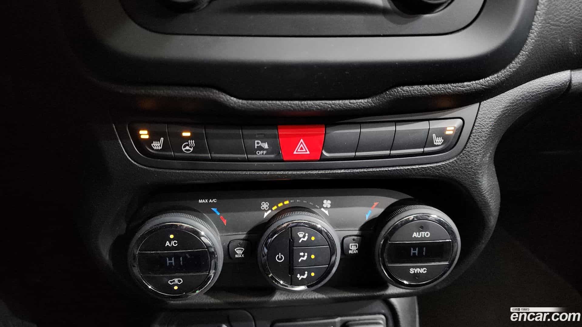 Renegade Jeep 2015.11-OPTION-021