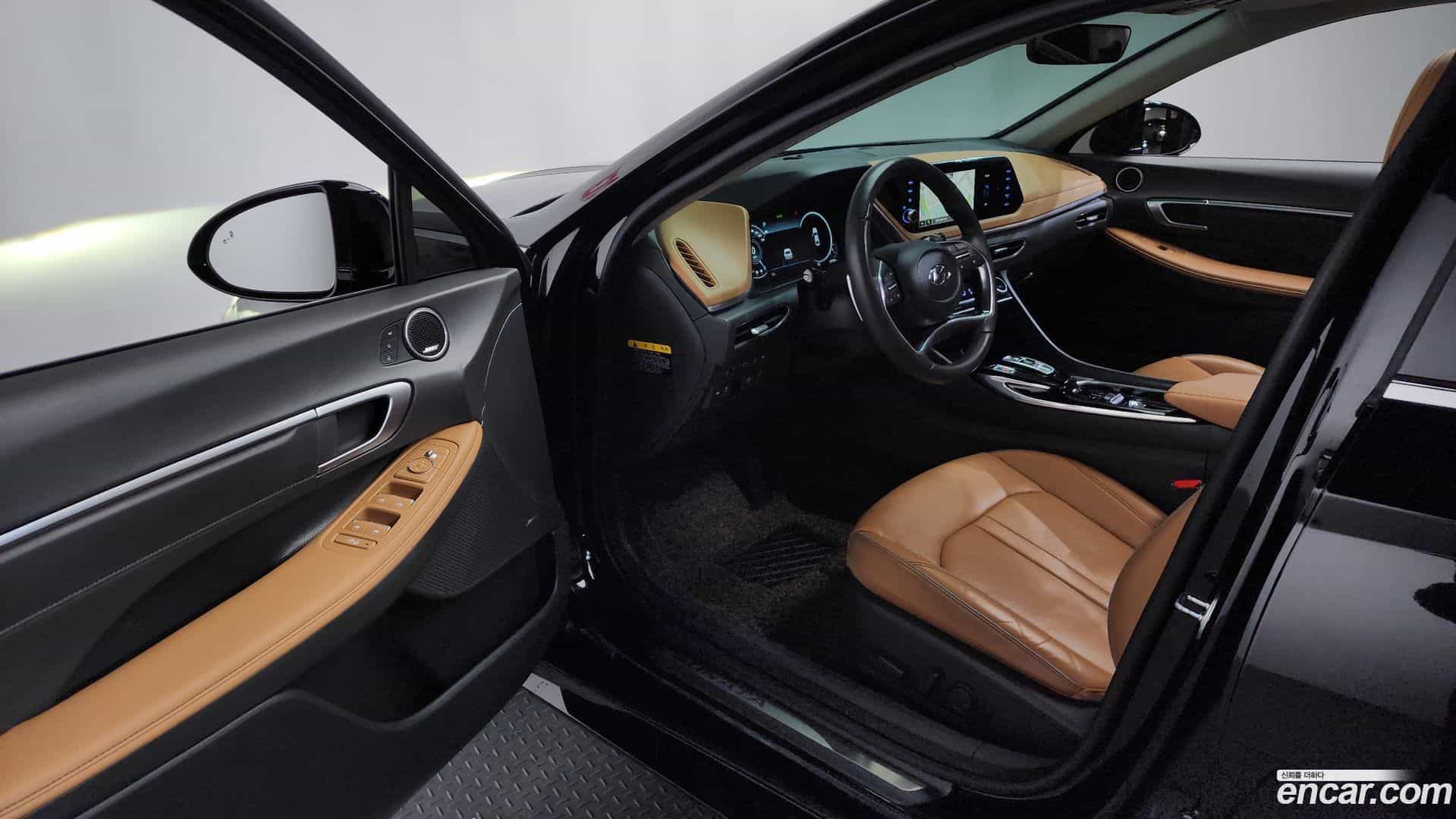 Sonata Hyundai 2019.10-INNER-010