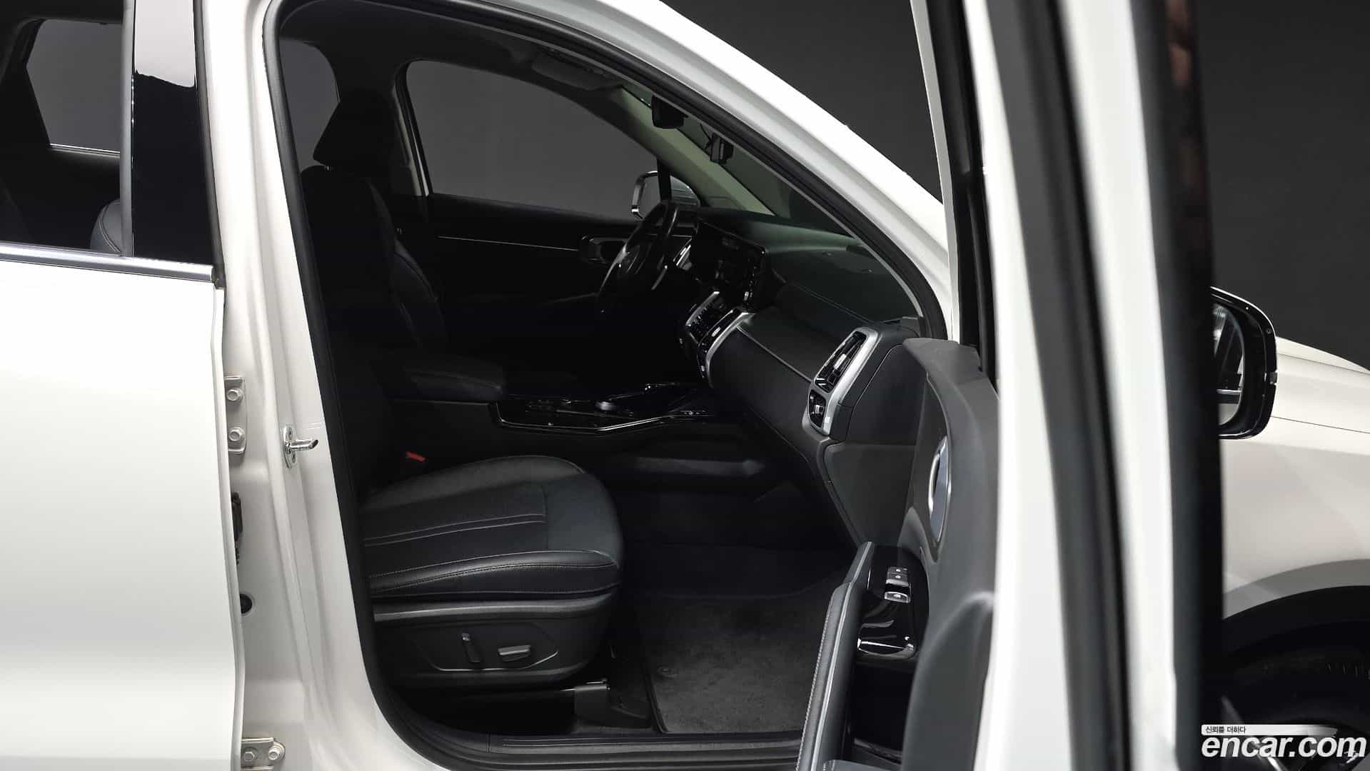 Sorento Kia 2022.8-OPTION-016