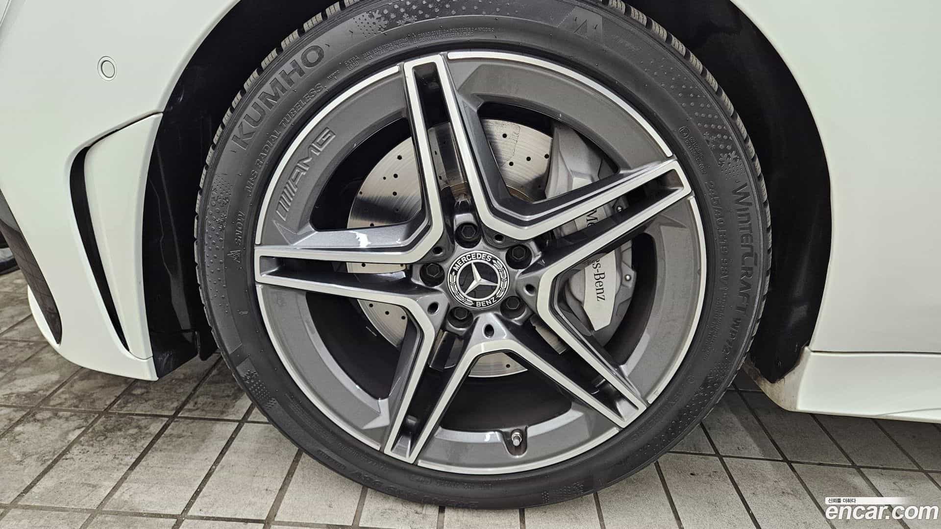 CLS-Class Mercedes-Benz 2022.4-OUTER-005