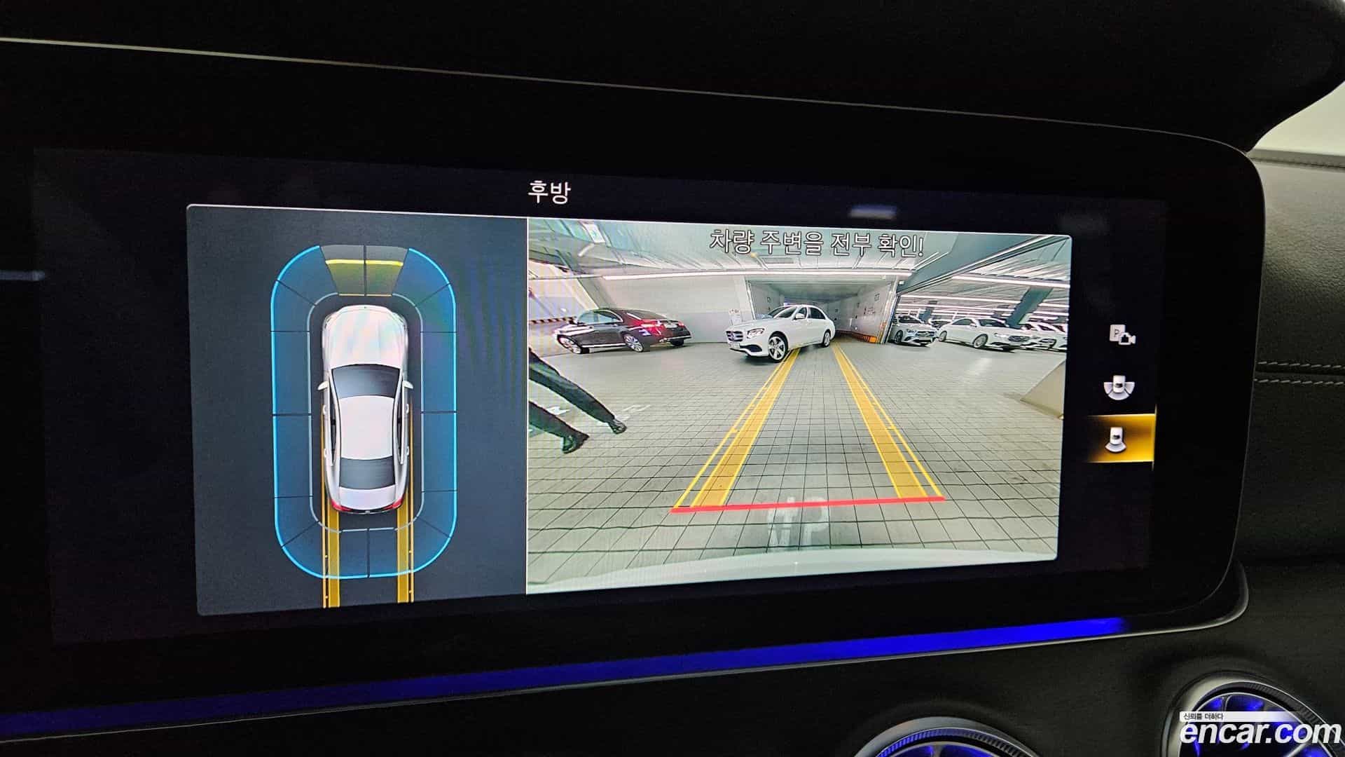 CLS-Class Mercedes-Benz 2022.4-OPTION-022