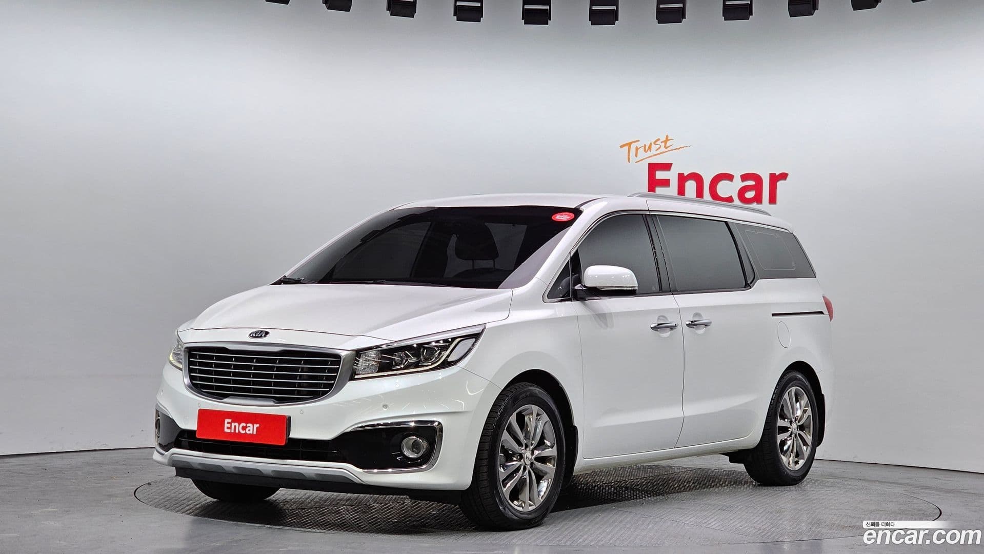 Main__Slider__Photo:Canival Kia 2016.9-0