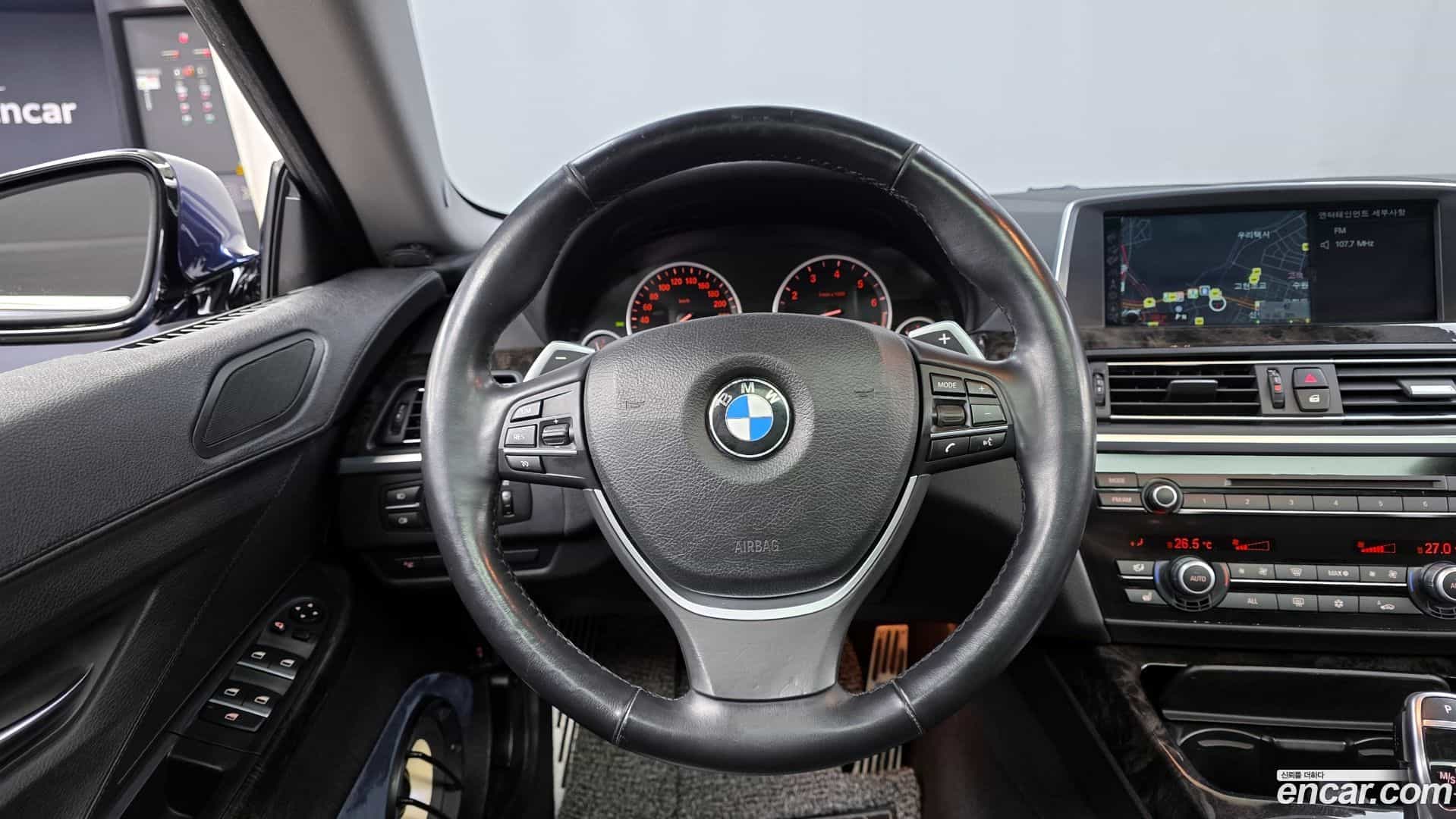 6-Series BMW 2012.6-OPTION-017