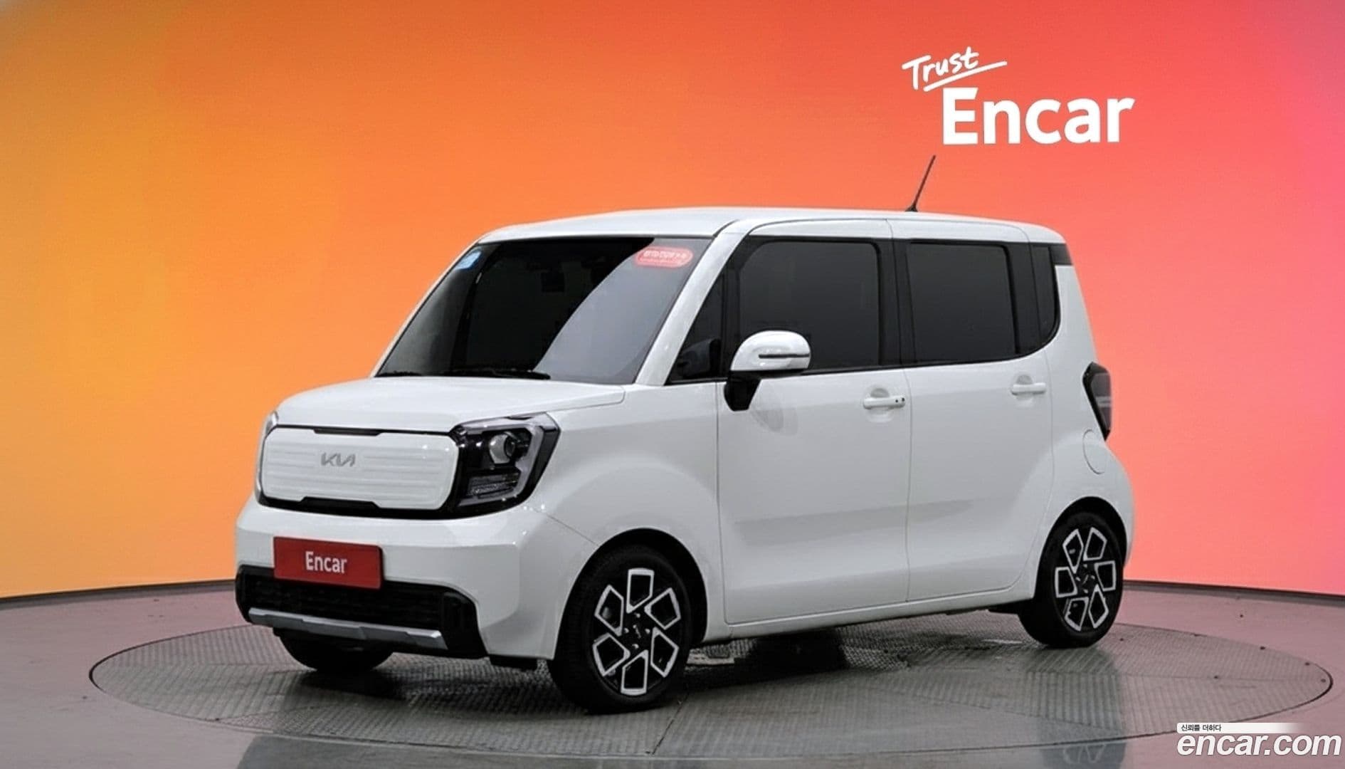 Main__Slider__Photo:RAY Kia 2024.1-0