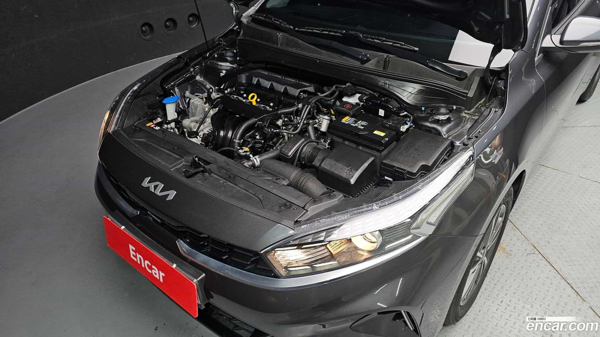 K3 Kia 2023.10-INNER-006