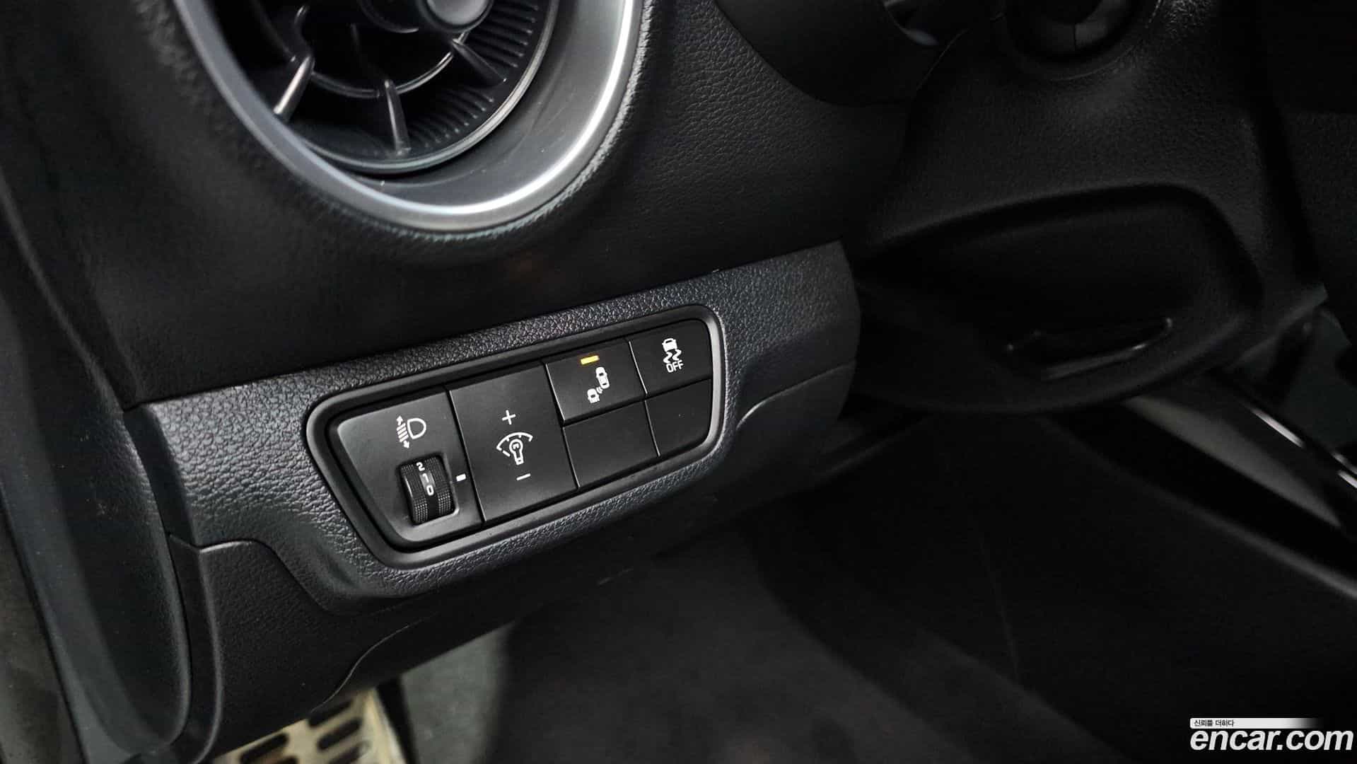 K3 Kia 2023.10-OPTION-022