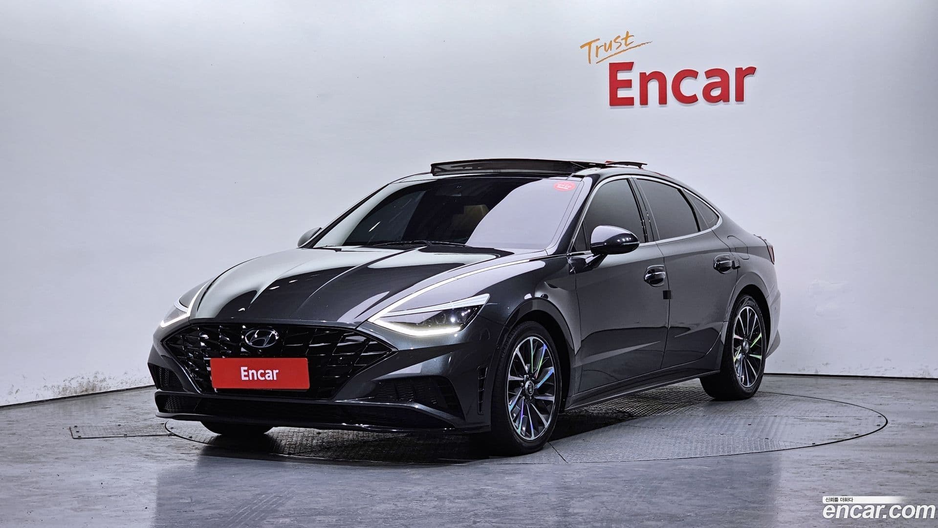 Main__Slider__Photo:Sonata Hyundai 2019.10-0
