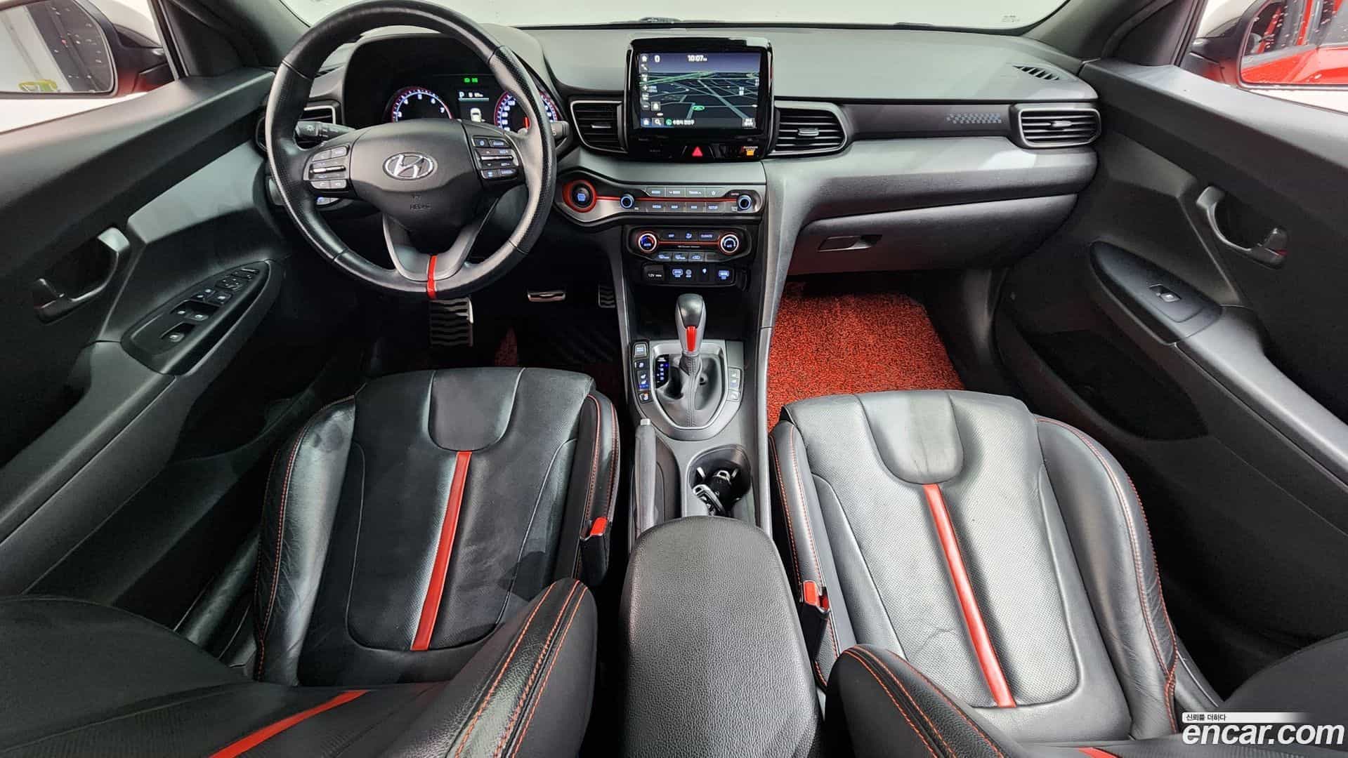 Veloster Hyundai 2018.11-INNER-007
