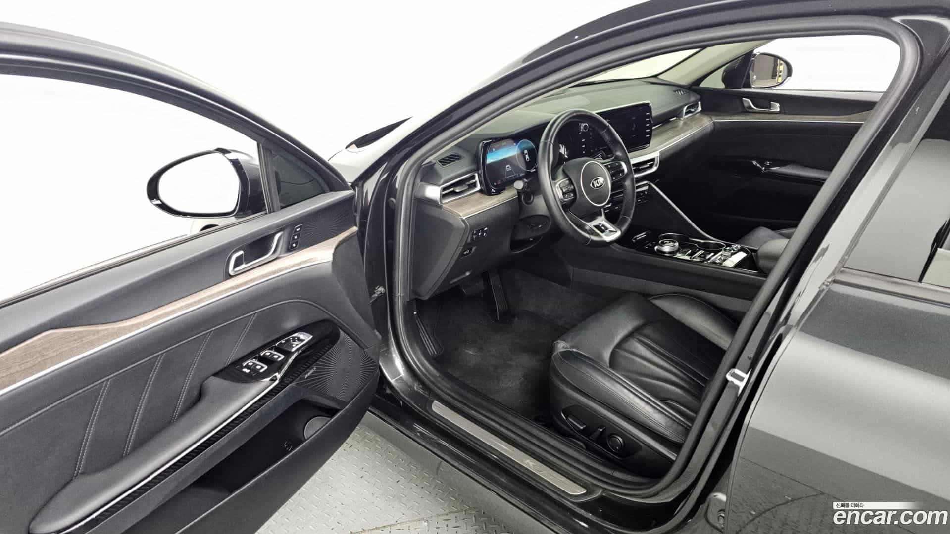 K5 Kia 2021.1-INNER-010