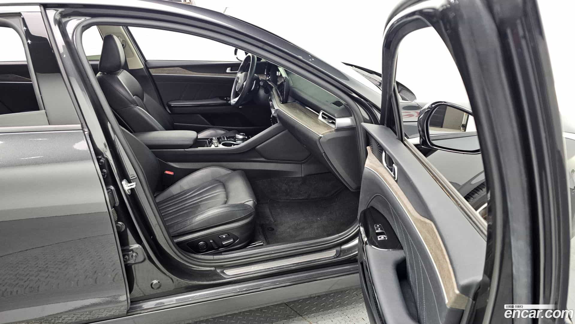 K5 Kia 2021.1-OPTION-015