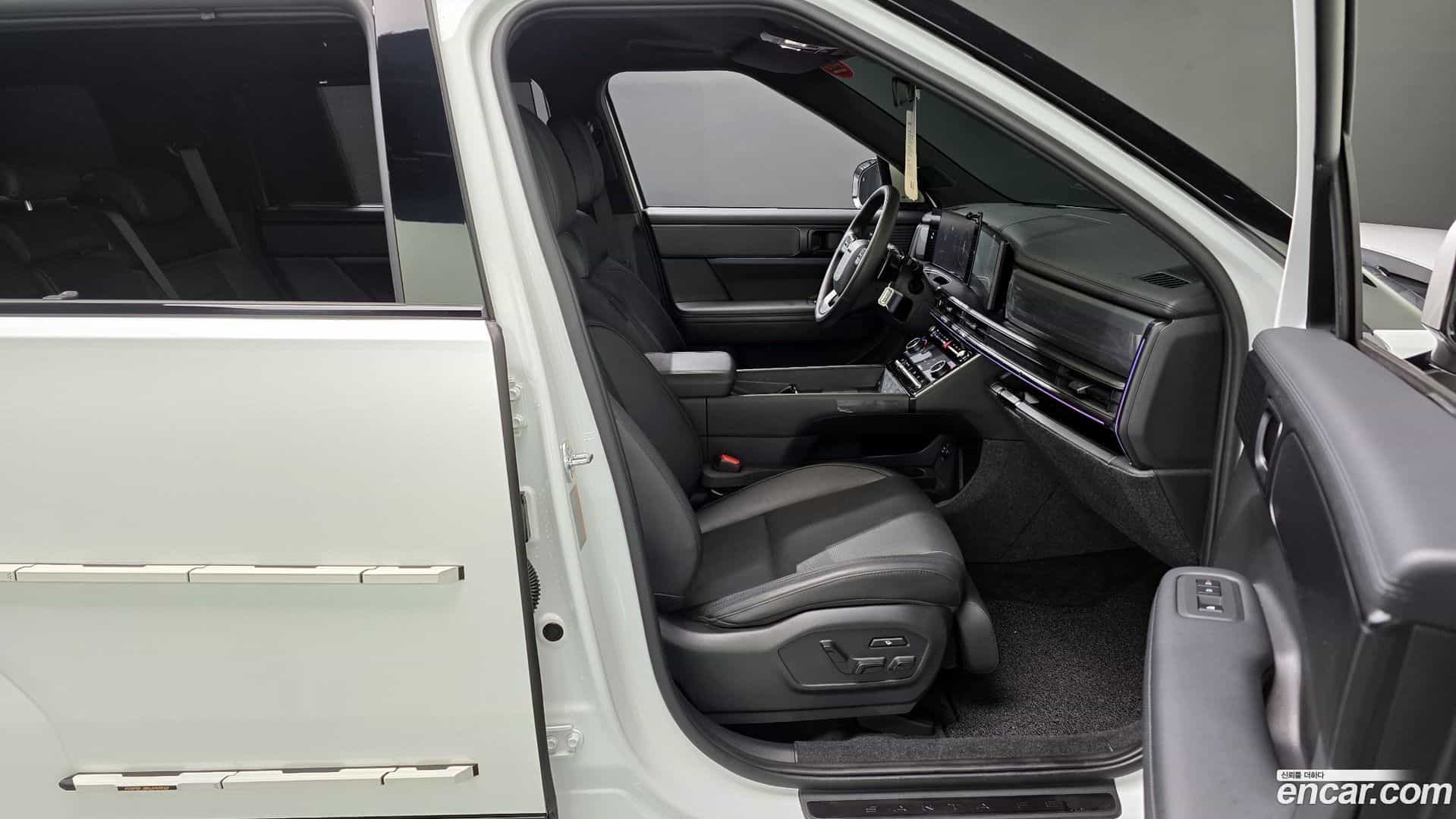 Santafe Hyundai 2024.1-INNER-010