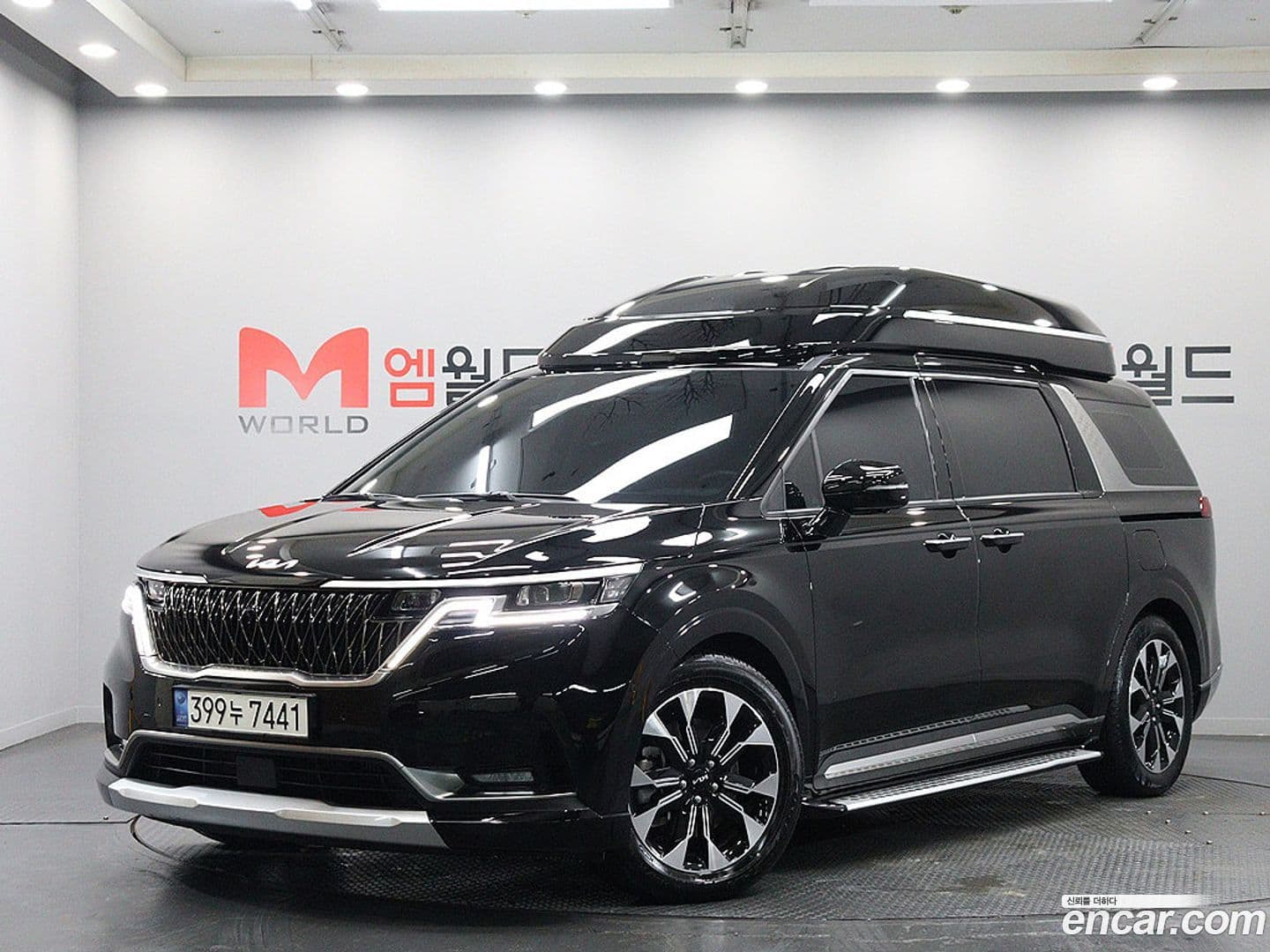 Main__Slider__Photo:Canival Kia 2022.4-0