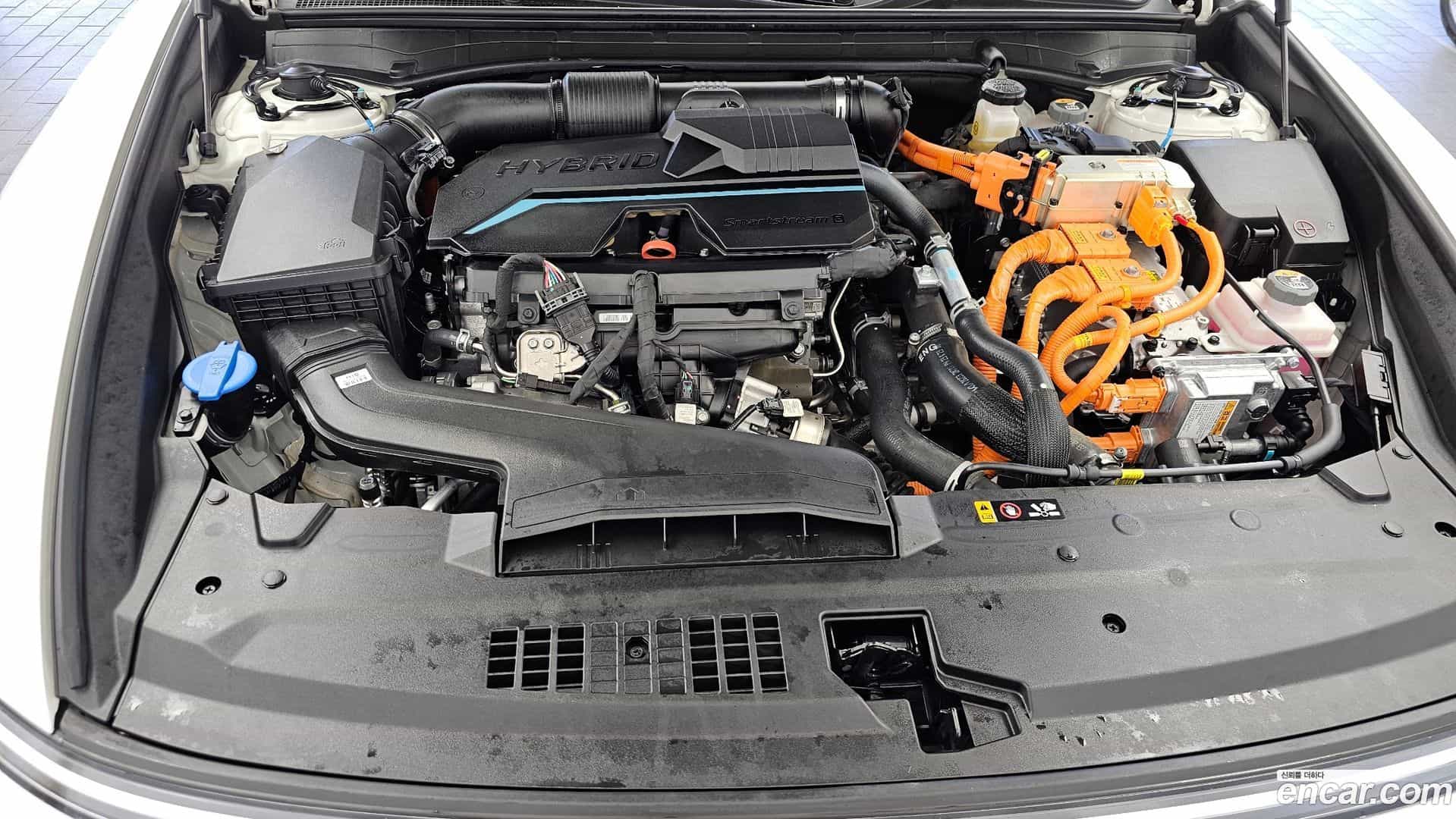 Grandeur Hyundai 2024.1-INNER-006