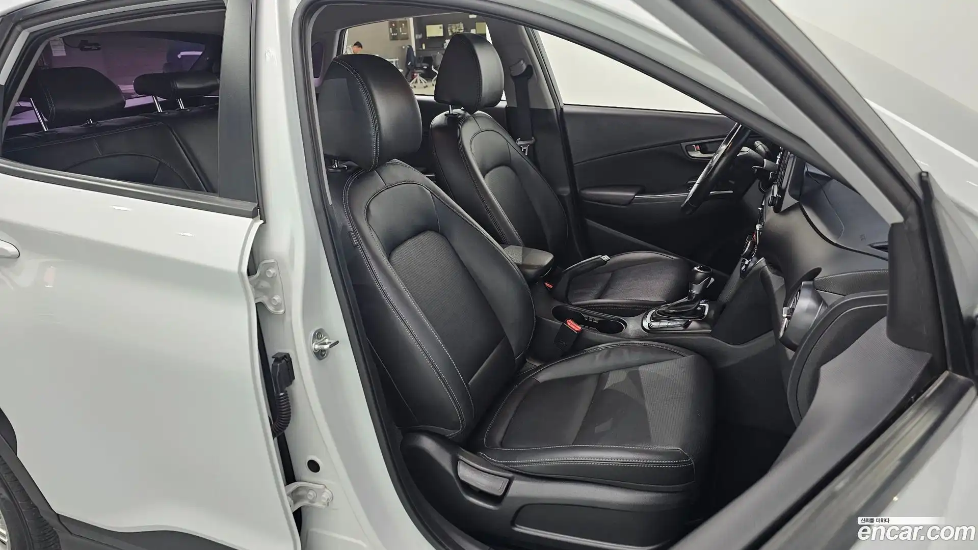 Kona Hyundai 2017.9-OPTION-015