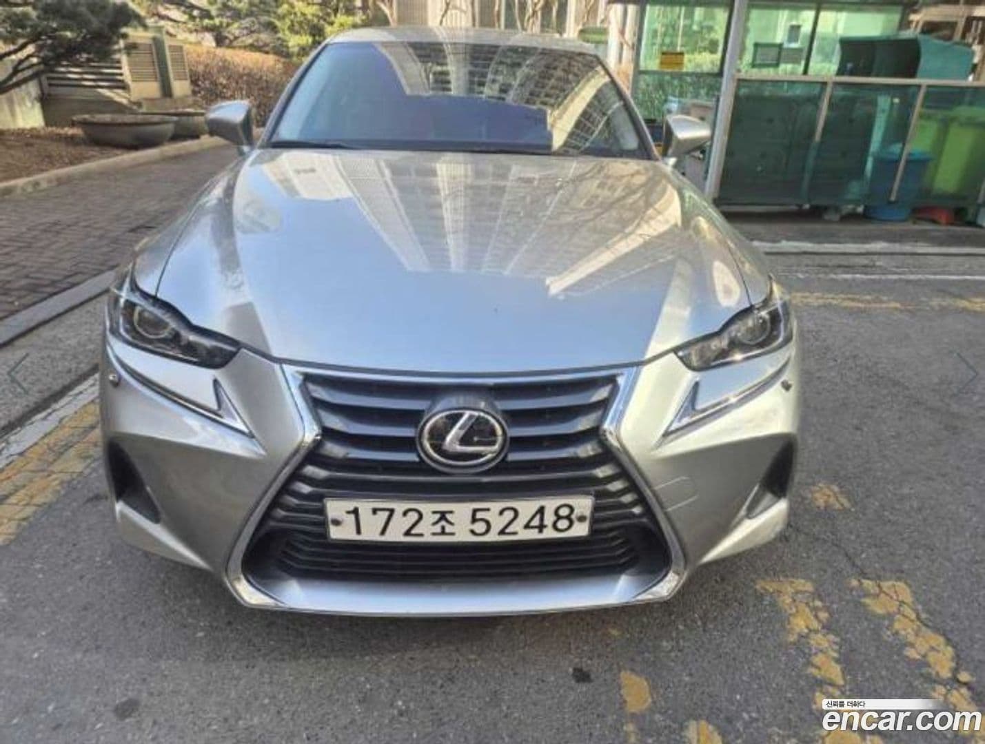 Main__Slider__Photo:IS Lexus 2017.6-0