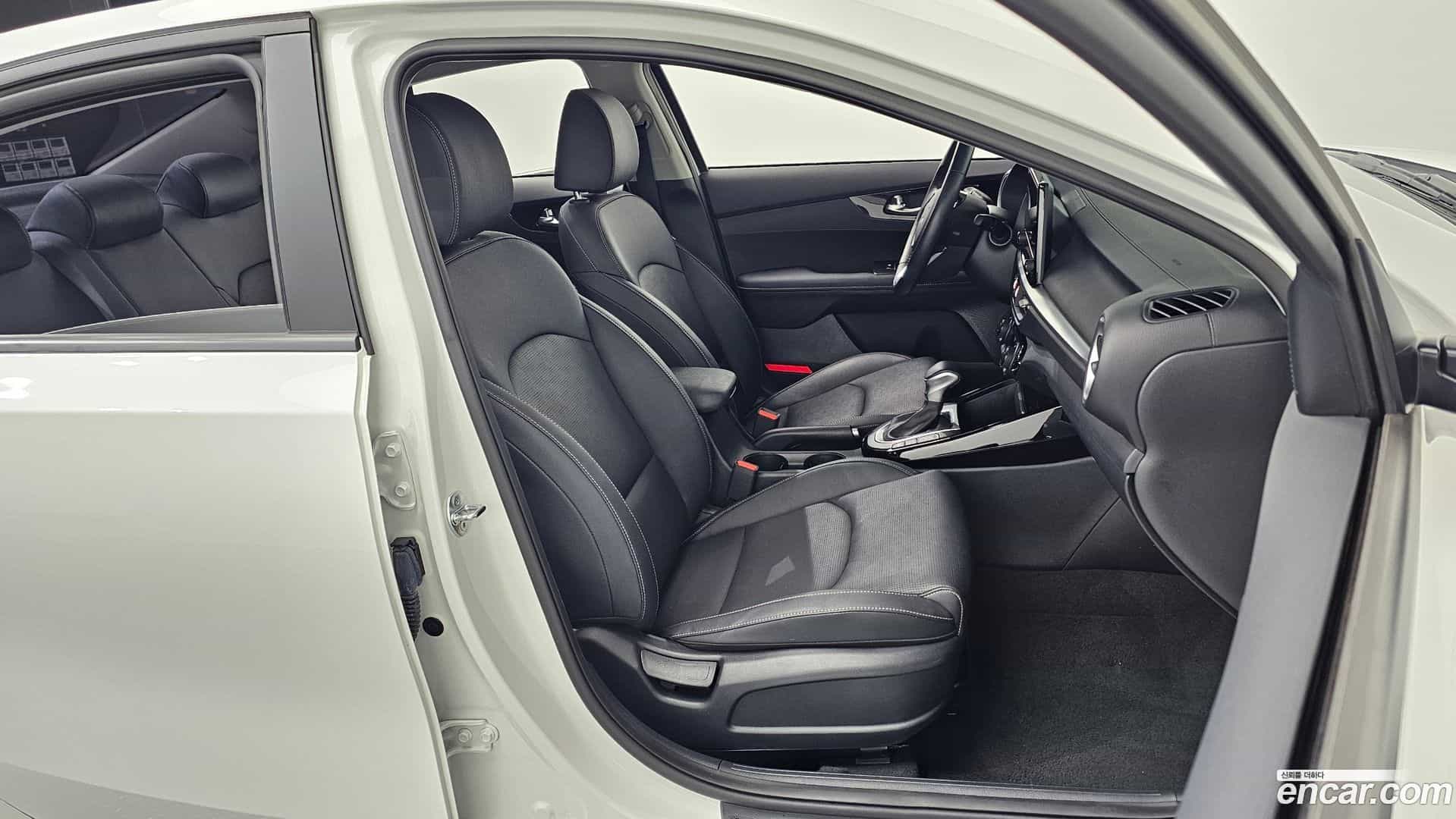 K3 Kia 2024.2-OPTION-017