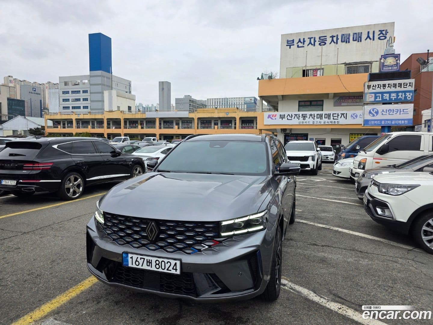 Main__Slider__Photo:Grand Koleos Renault Korea 2025.7-0