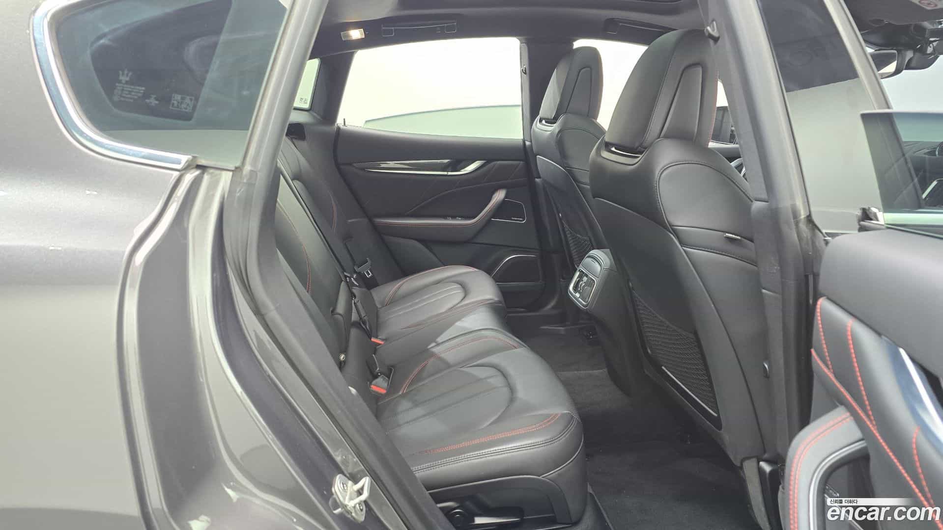 Levante Maserati 2020.11-OPTION-016