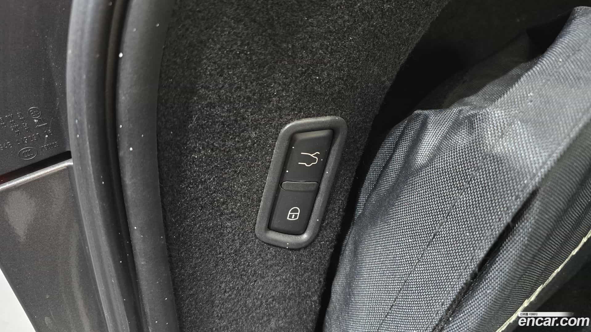 Levante Maserati 2020.11-OPTION-024