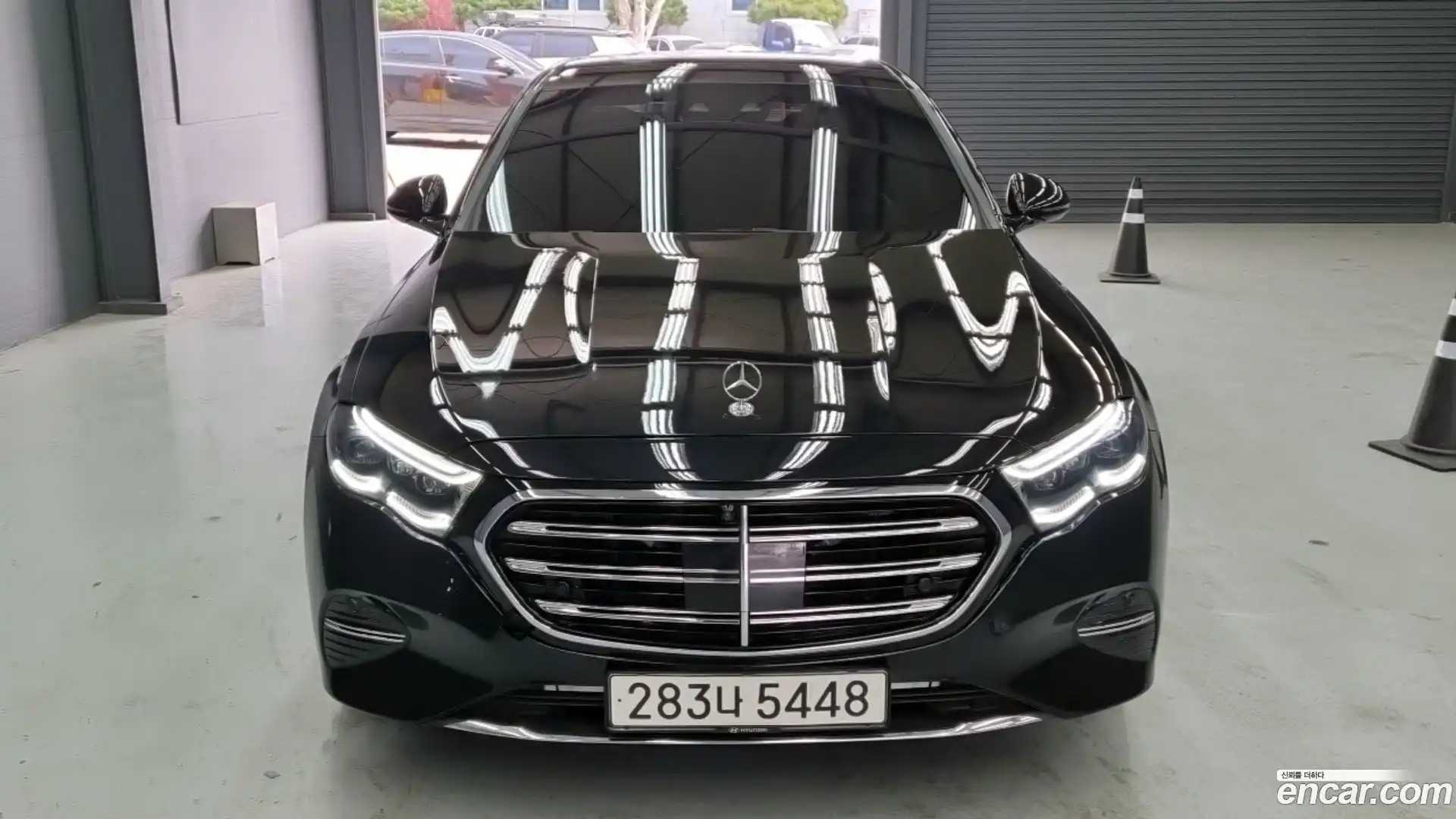 E-Class Mercedes-Benz 2024.5-OUTER-001